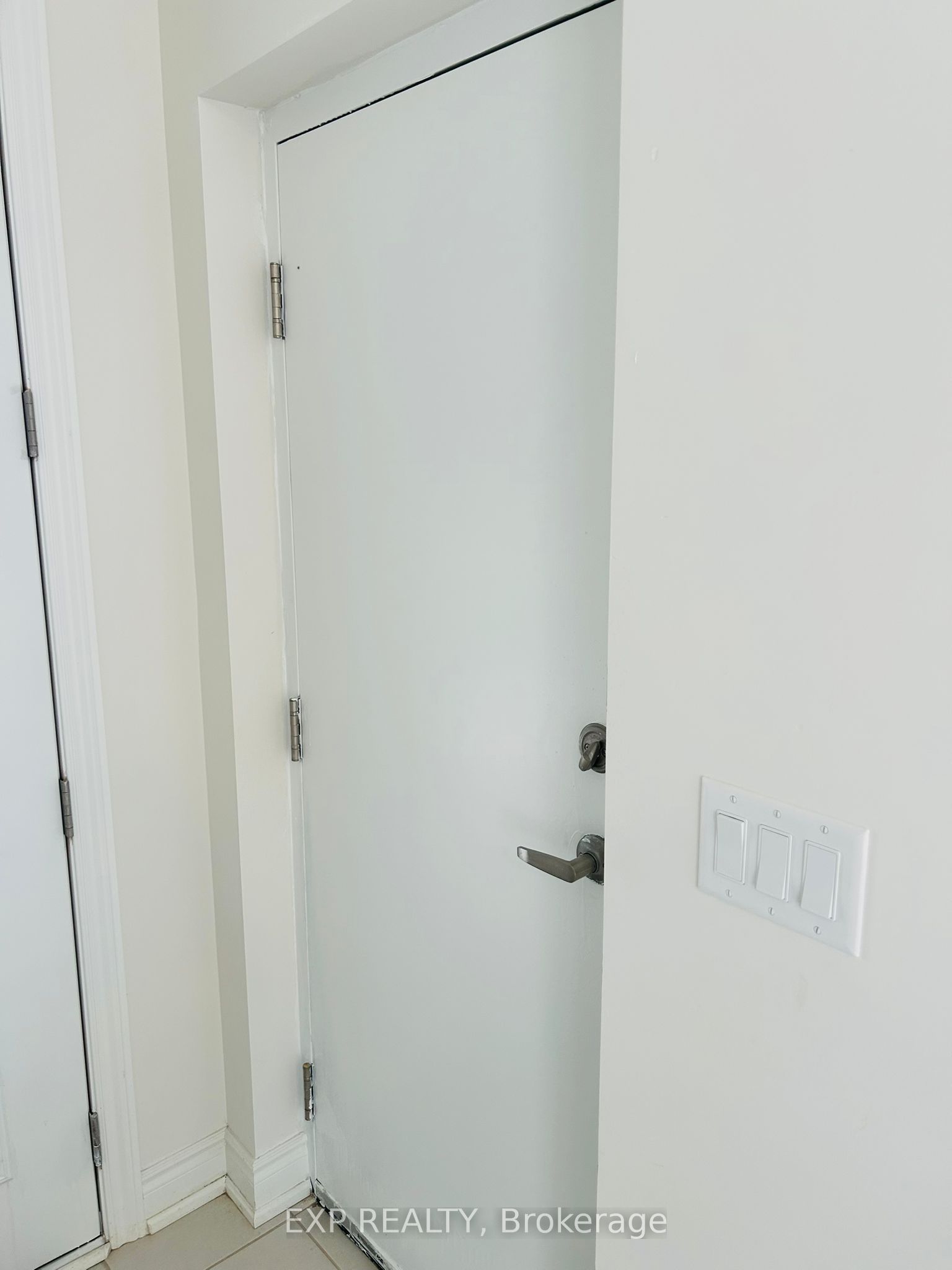 #unit 1 - 3 Marvin Avenue Property Photo 15