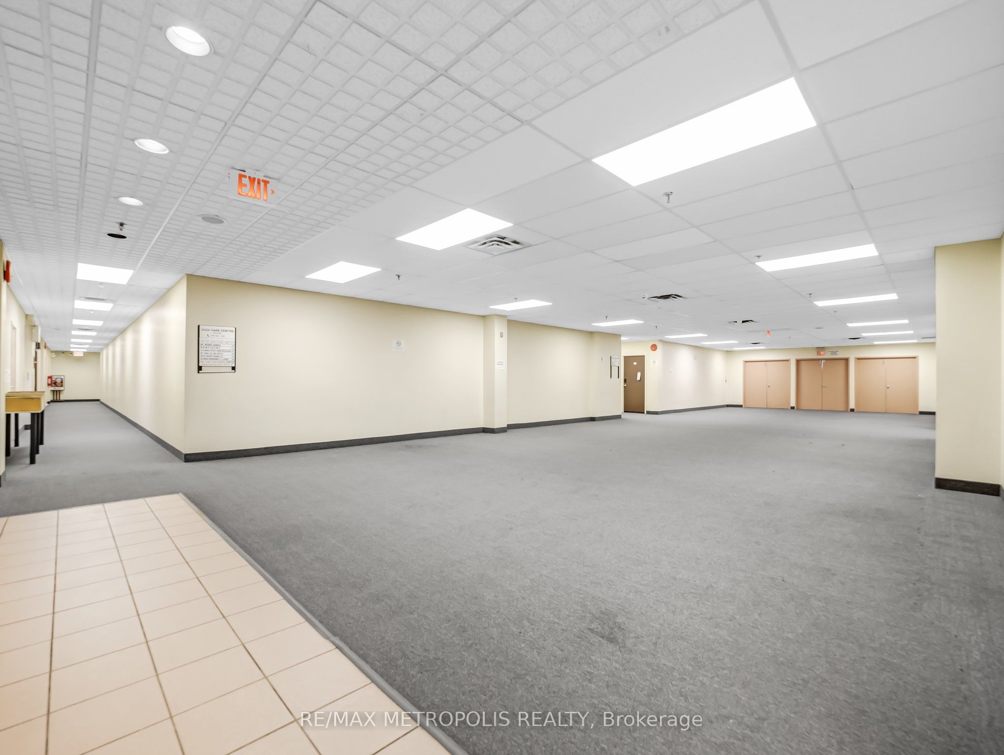 #309 - 1550 South Gateway Road Property Photo 3