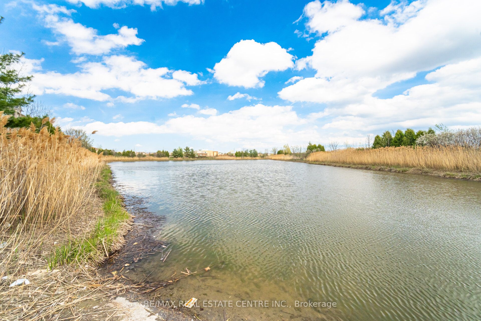 #101 - 1370 Costigan Road Property Photo