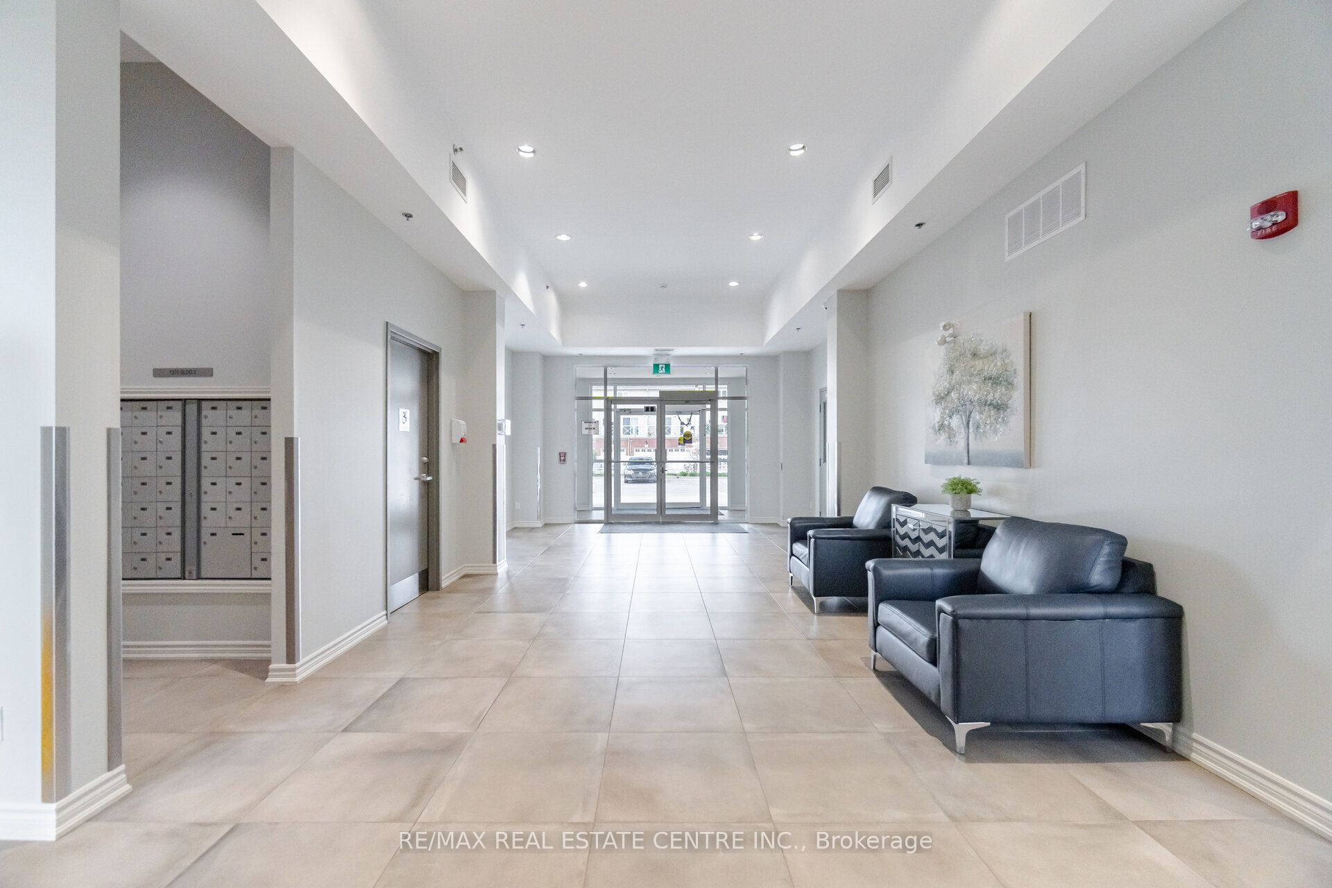 #101 - 1370 Costigan Road Property Photo 4