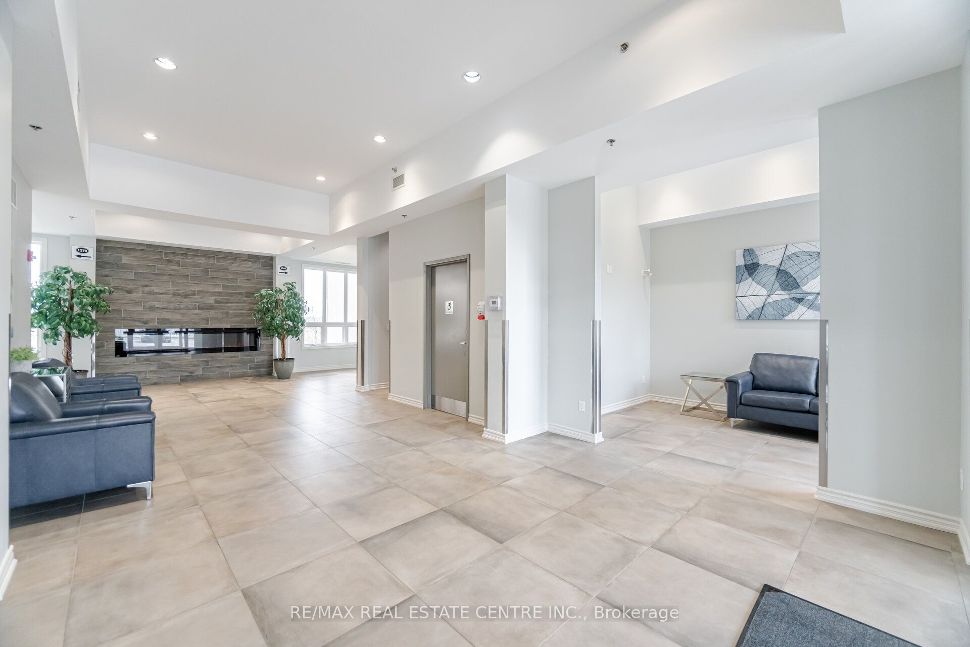 #101 - 1370 Costigan Road Property Photo 5