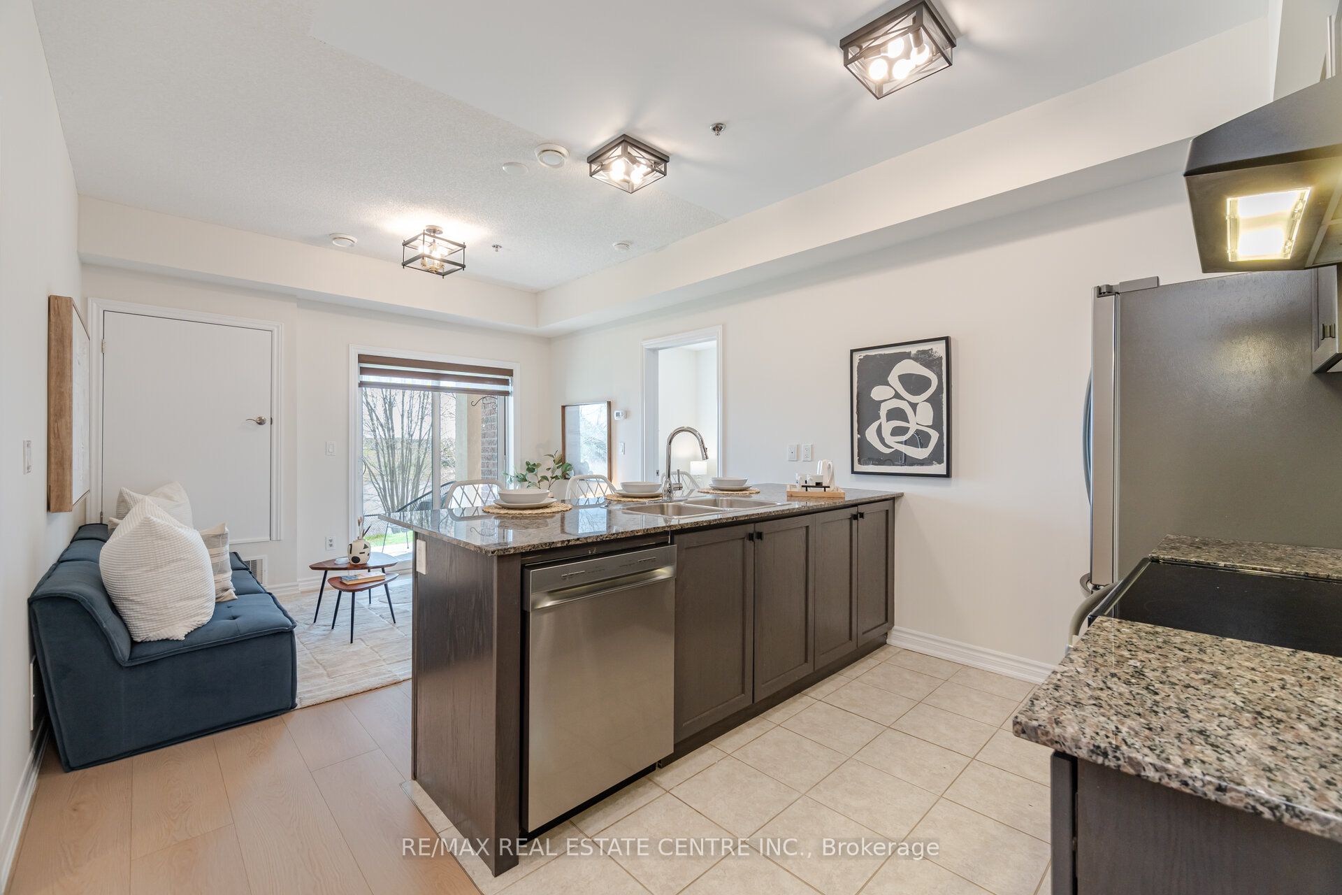 #101 - 1370 Costigan Road Property Photo 9