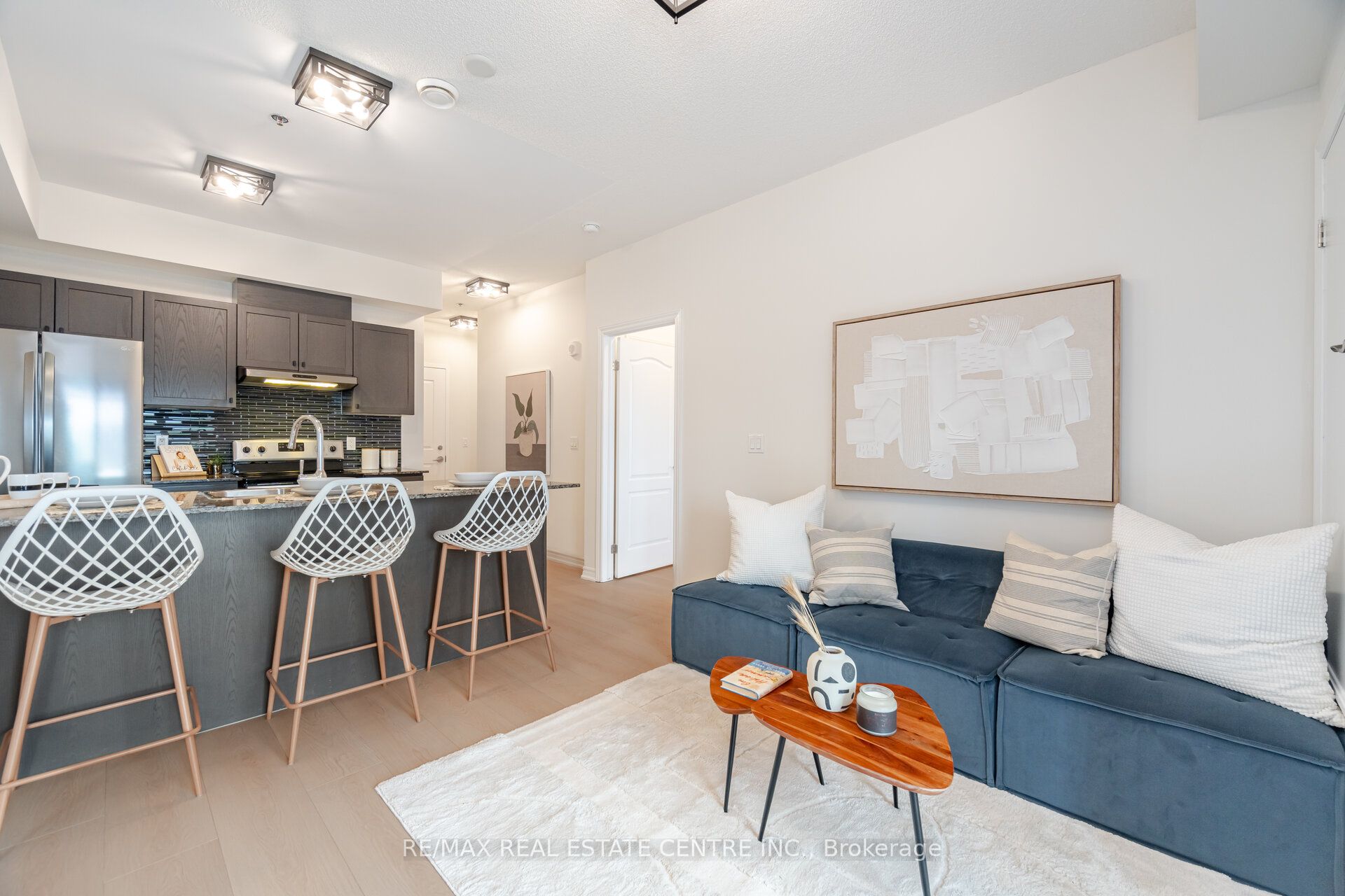 #101 - 1370 Costigan Road Property Photo 17