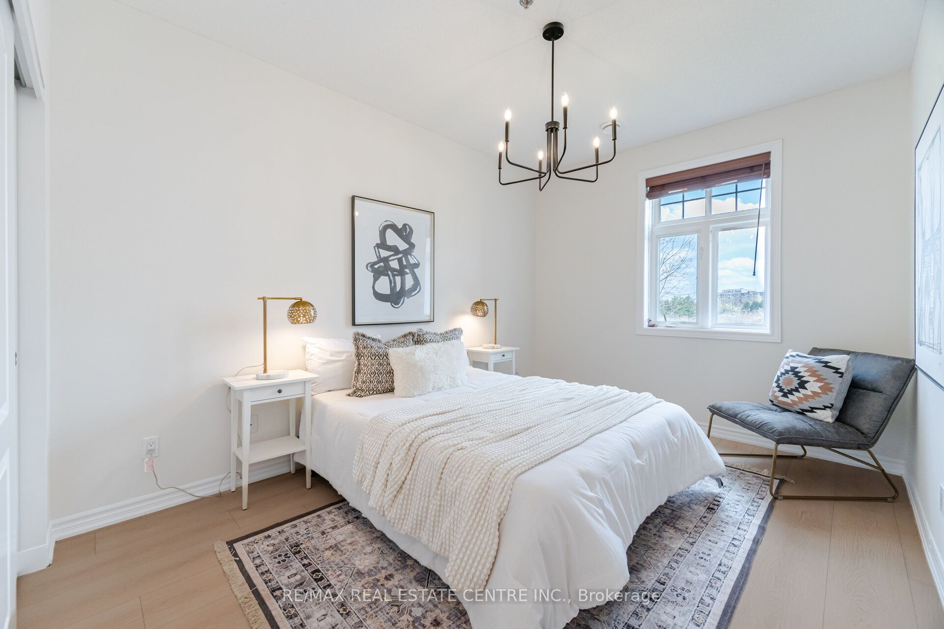 #101 - 1370 Costigan Road Property Photo 19