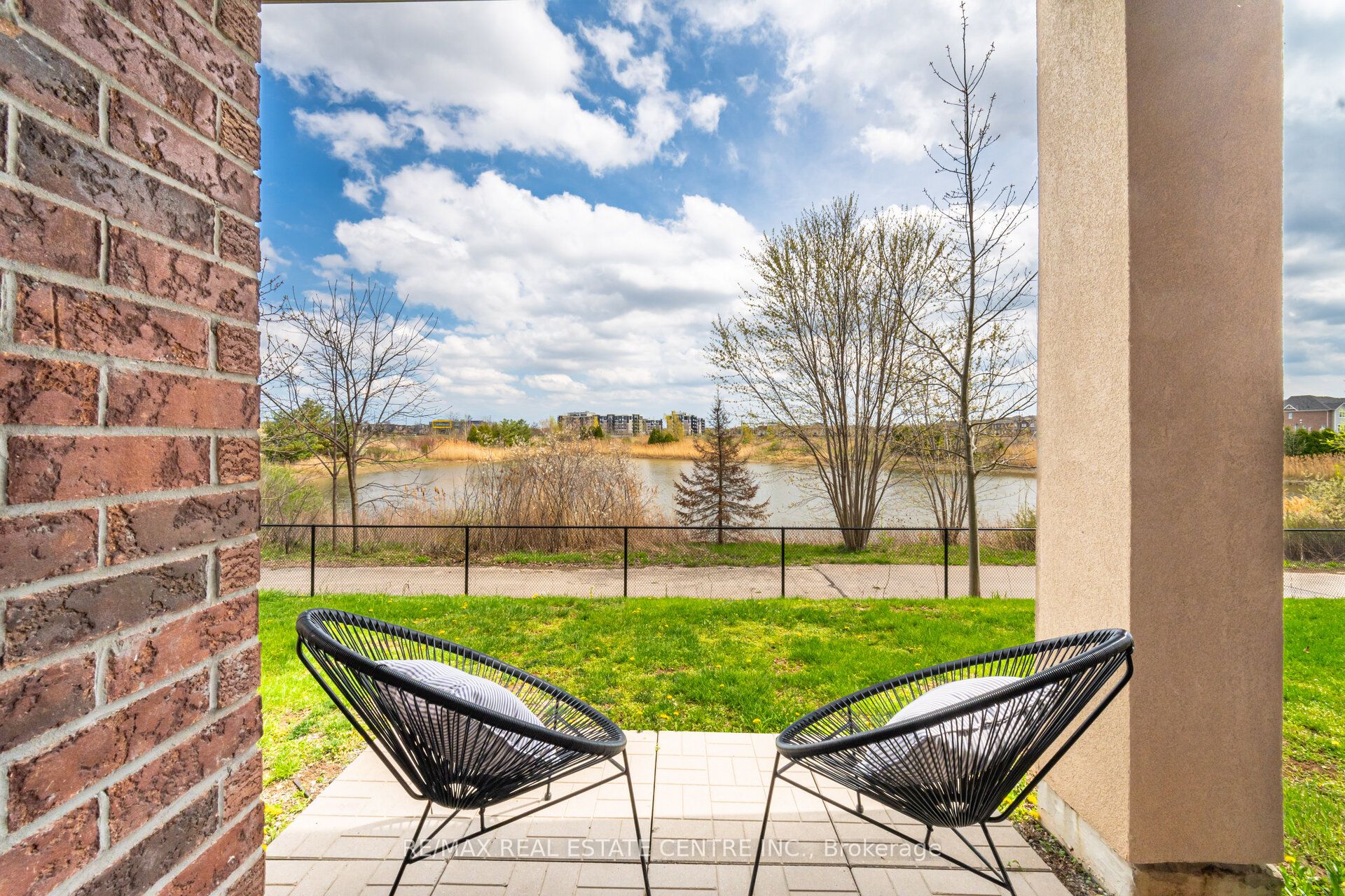 #101 - 1370 Costigan Road Property Photo 27
