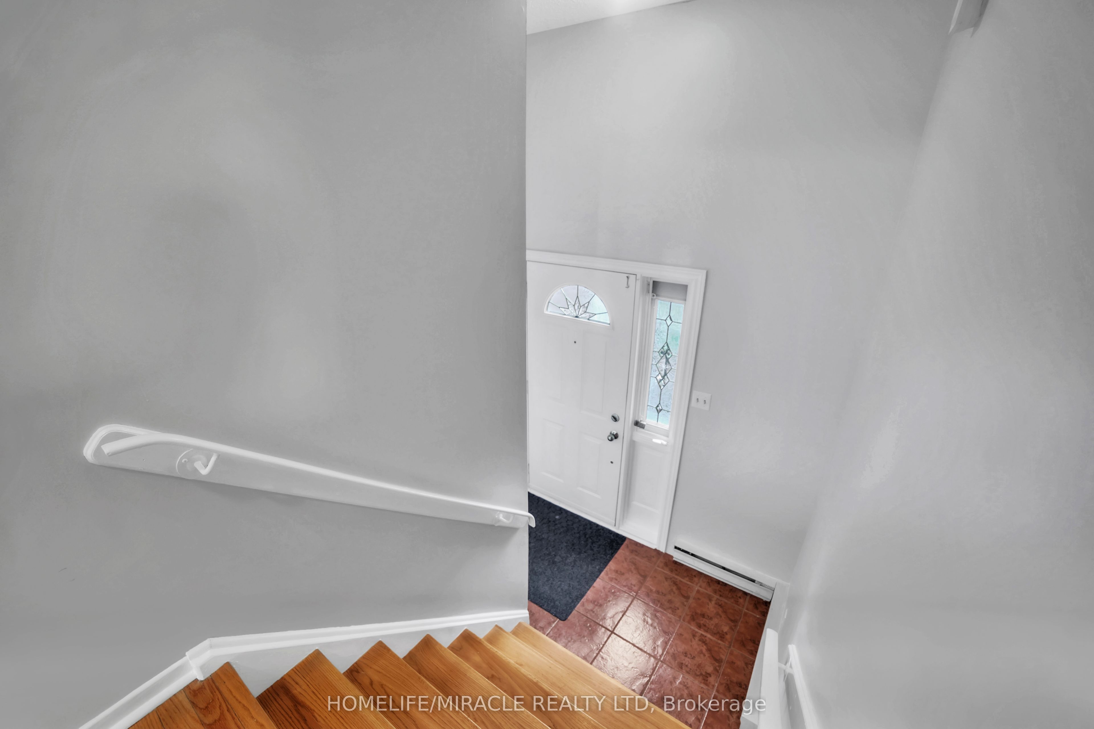 22 Rosset Crescent Property Photo 7