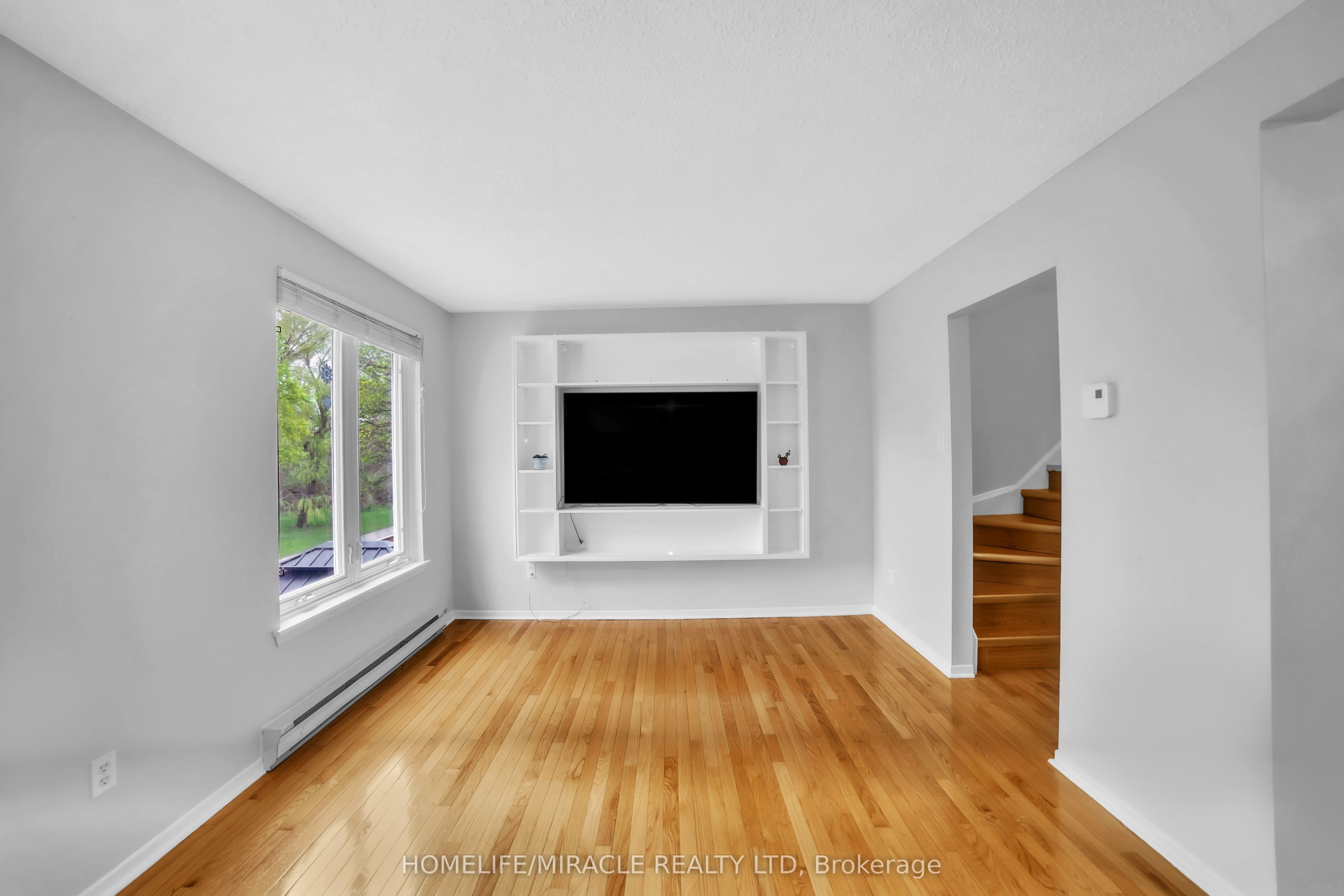 22 Rosset Crescent Property Photo 14