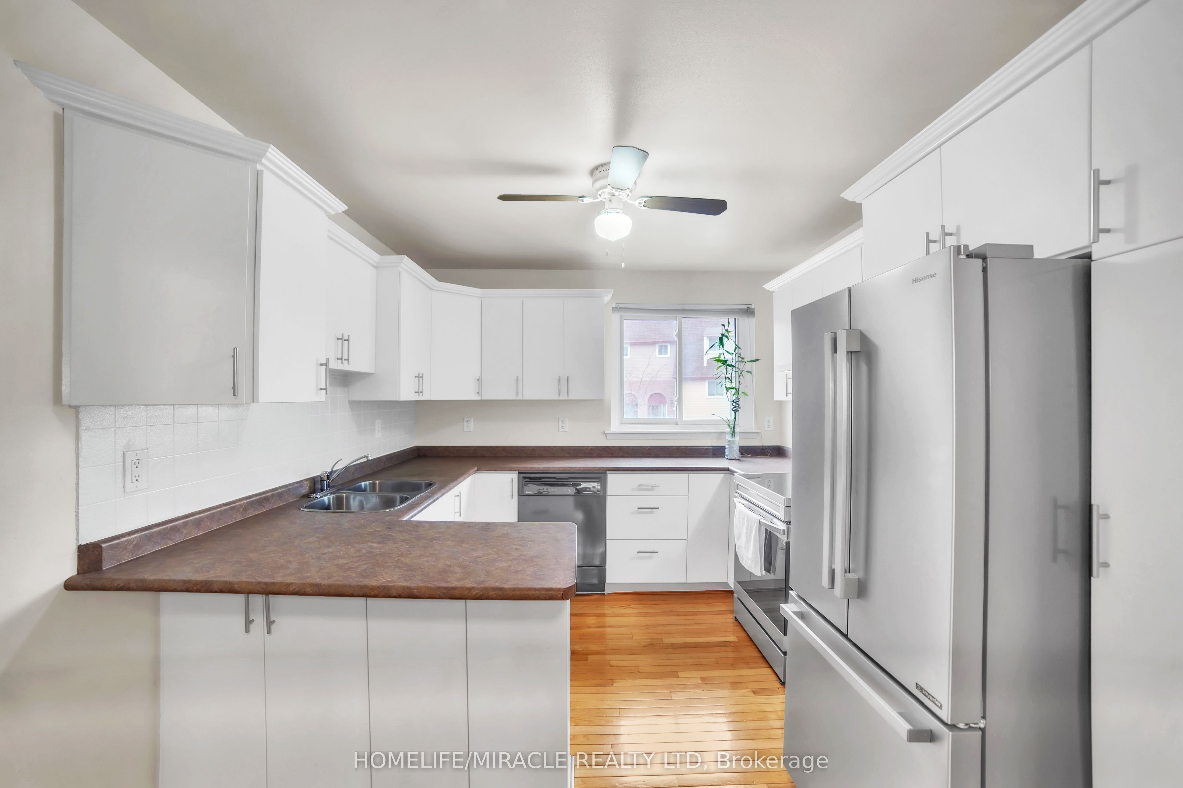22 Rosset Crescent Property Photo 16