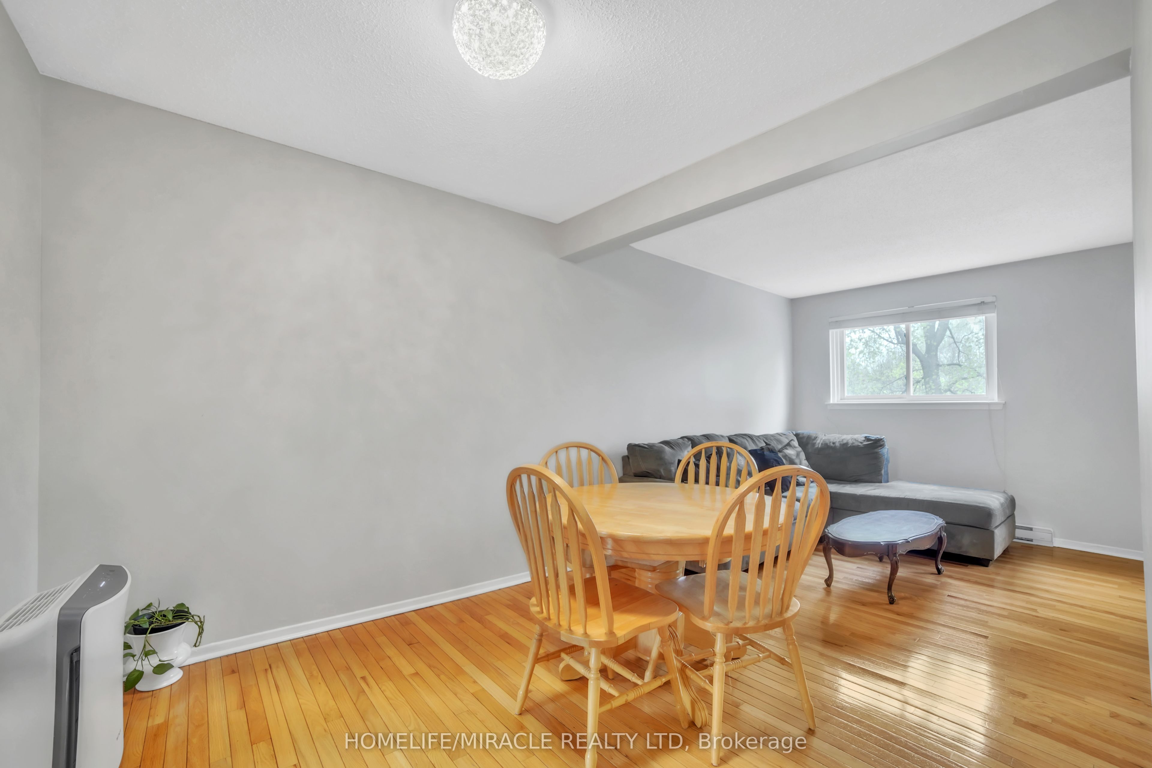 22 Rosset Crescent Property Photo 20