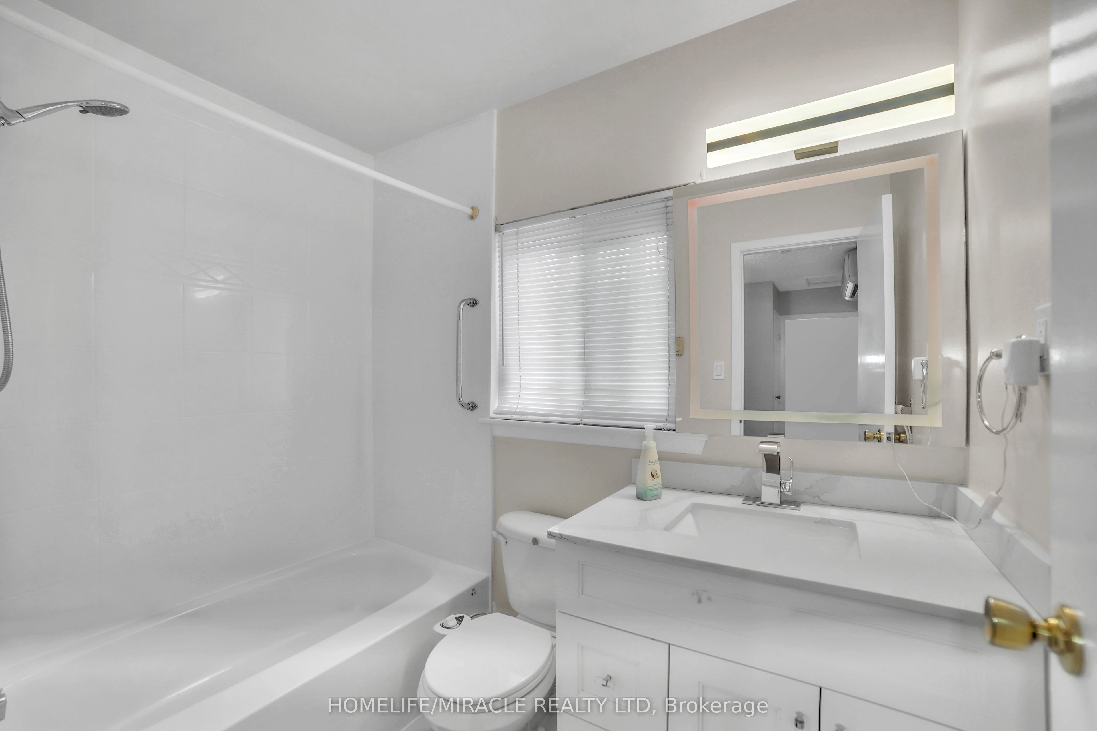 22 Rosset Crescent Property Photo 27
