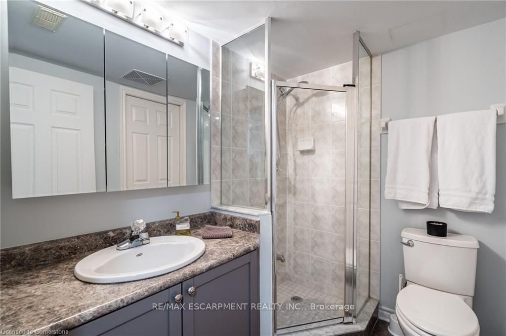 #201 - 1701 Lampman Avenue Property Photo 18