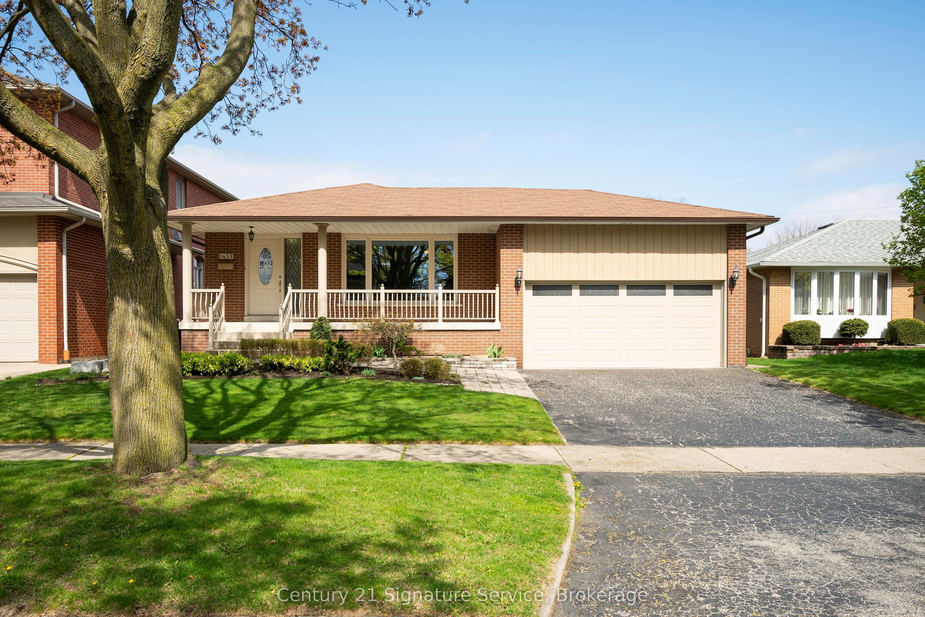 1459 Venta Avenue Property Photo 1