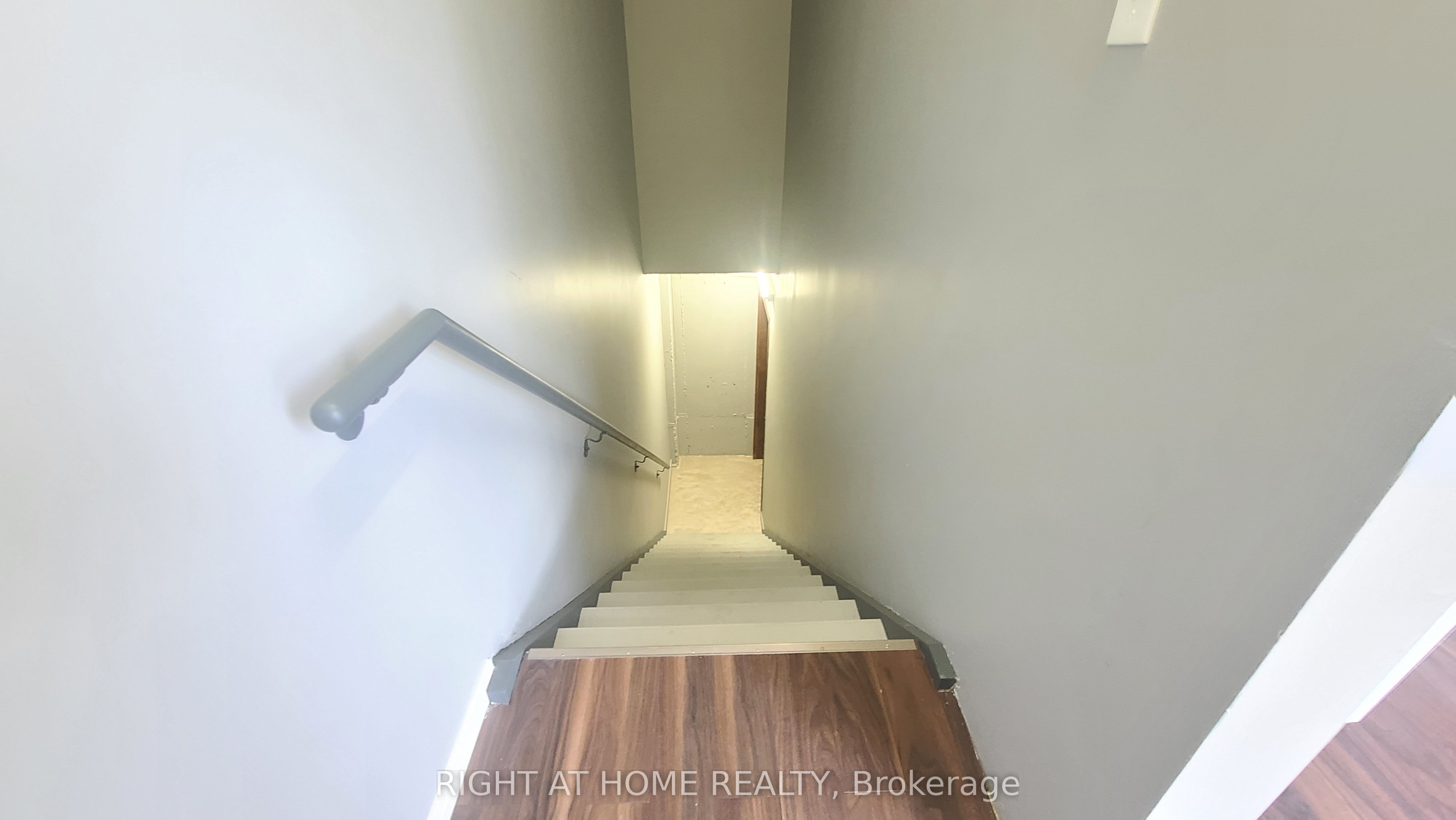 49 Hillcrest Ave Property Photo 17