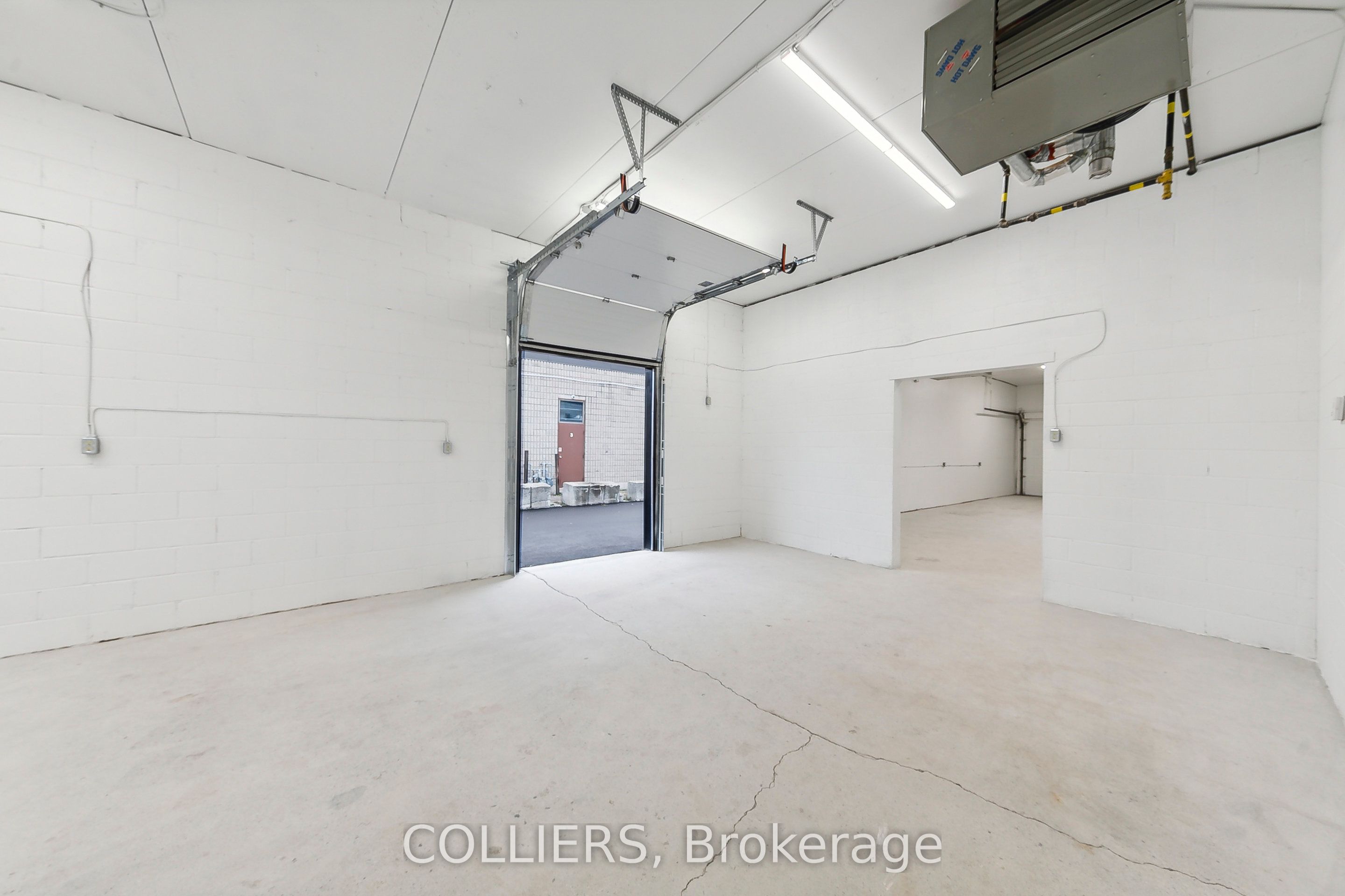 1244 Speers Road 2 Property Photo 4
