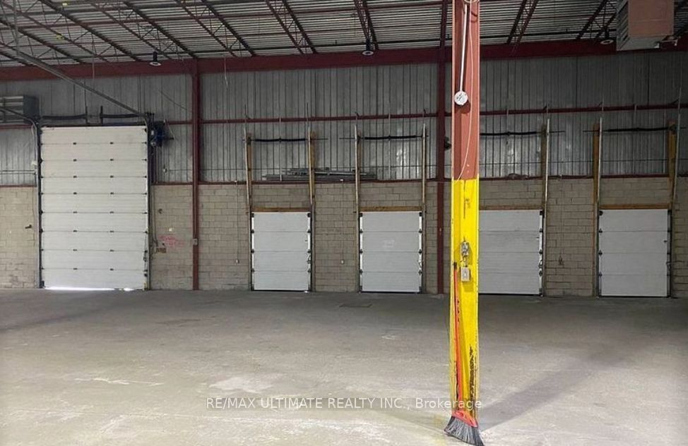 #2 - 435 Horner Avenue Property Photo 2