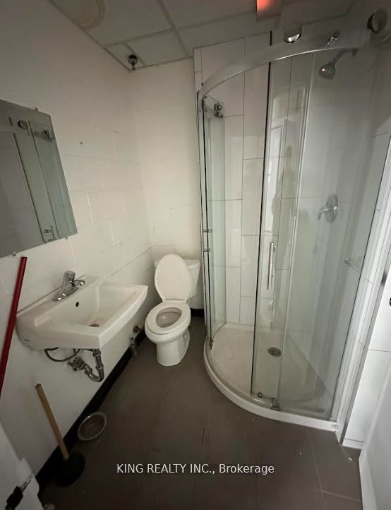 2776 Slough Street Property Photo 9