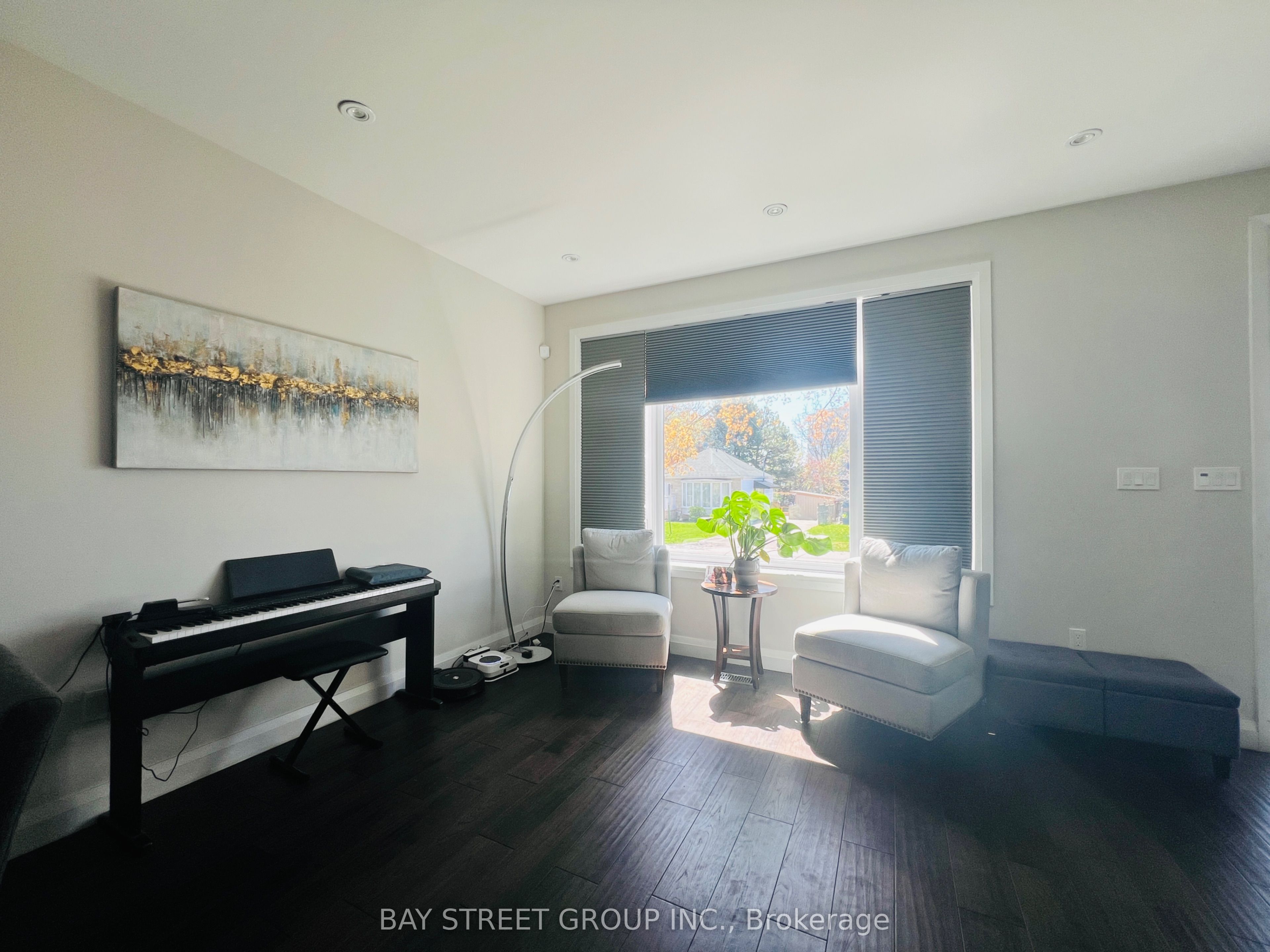 16 Enfield Avenue Property Photo 6