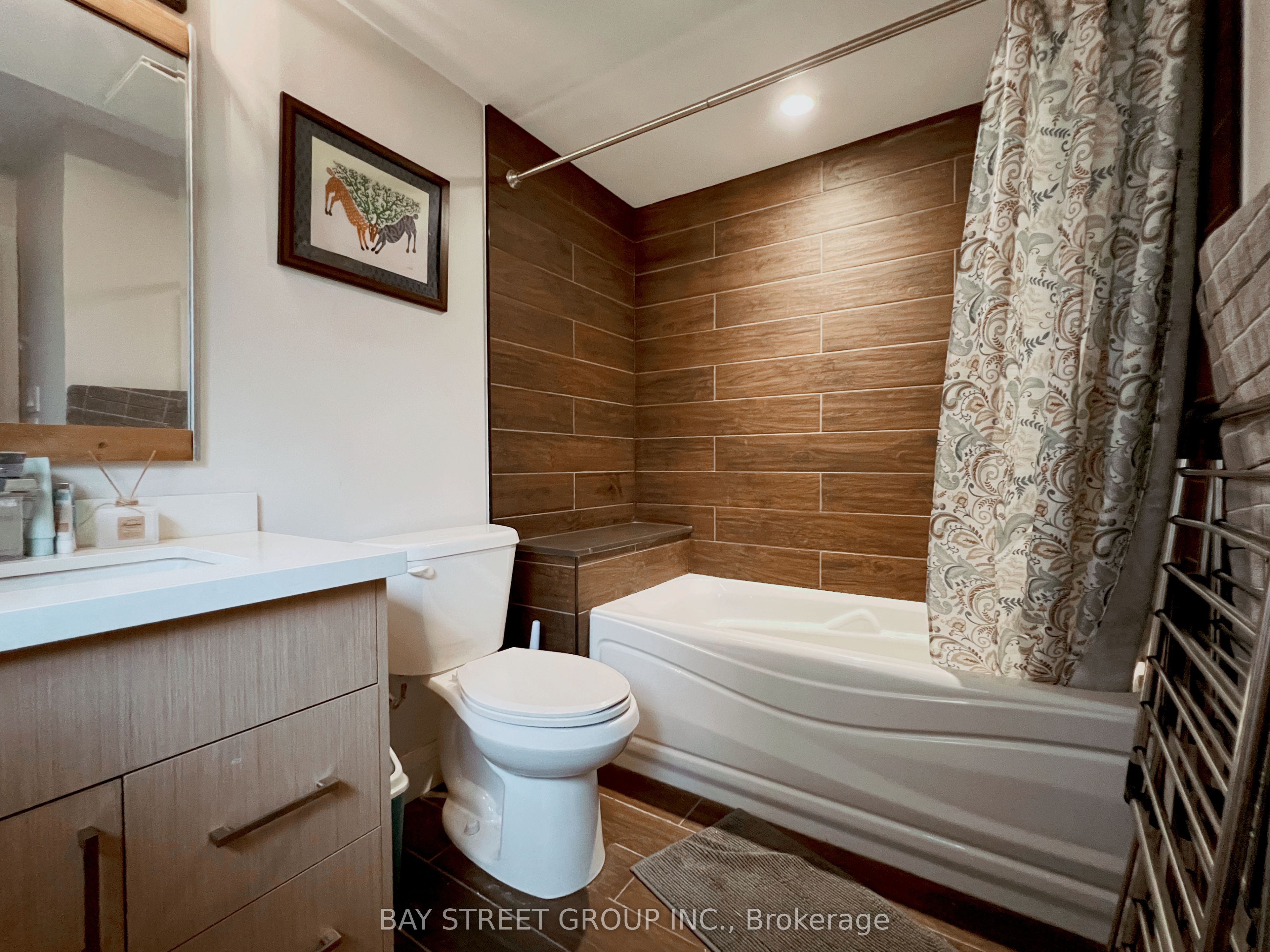16 Enfield Avenue Property Photo 11