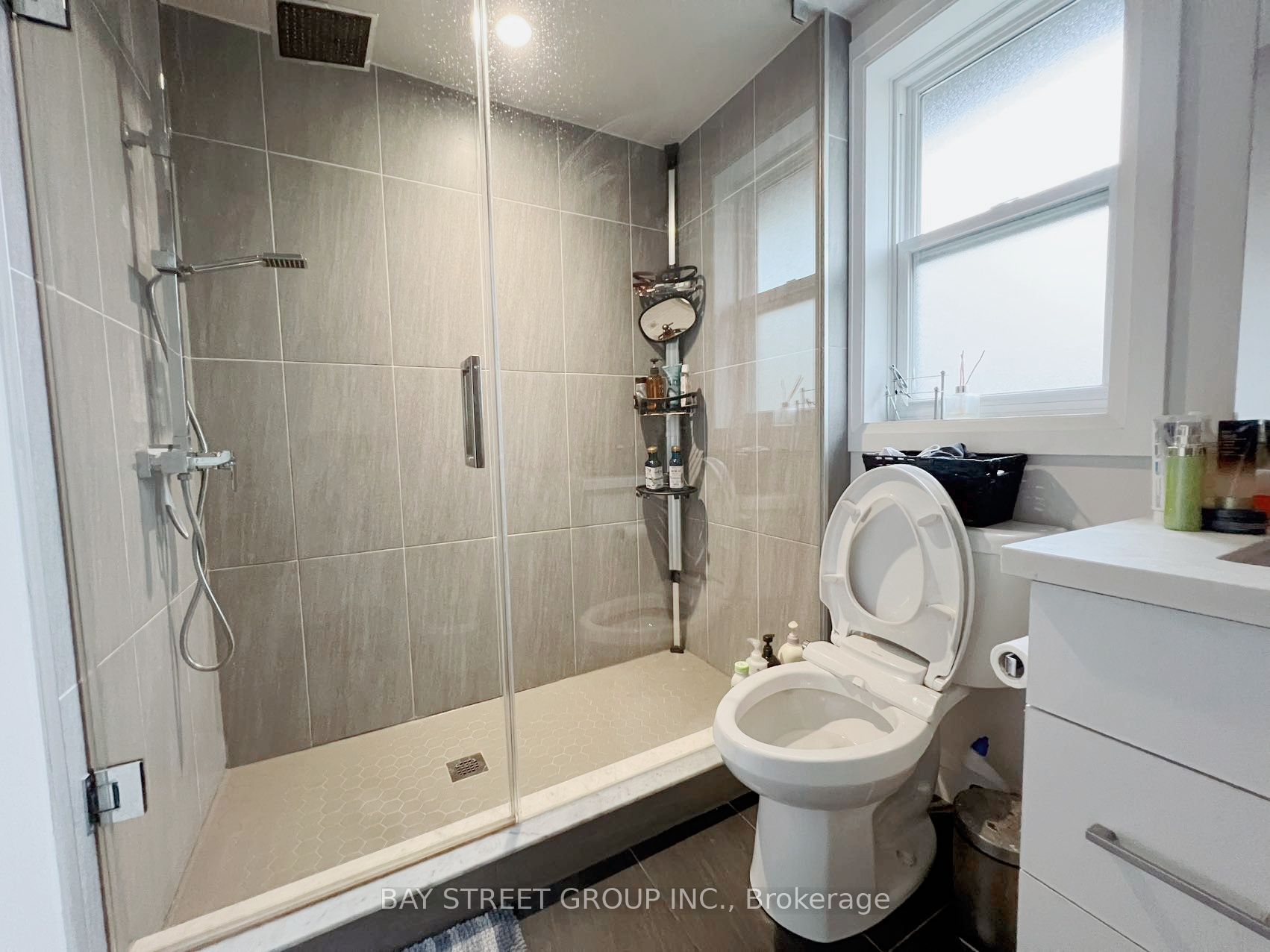 16 Enfield Avenue Property Photo 14