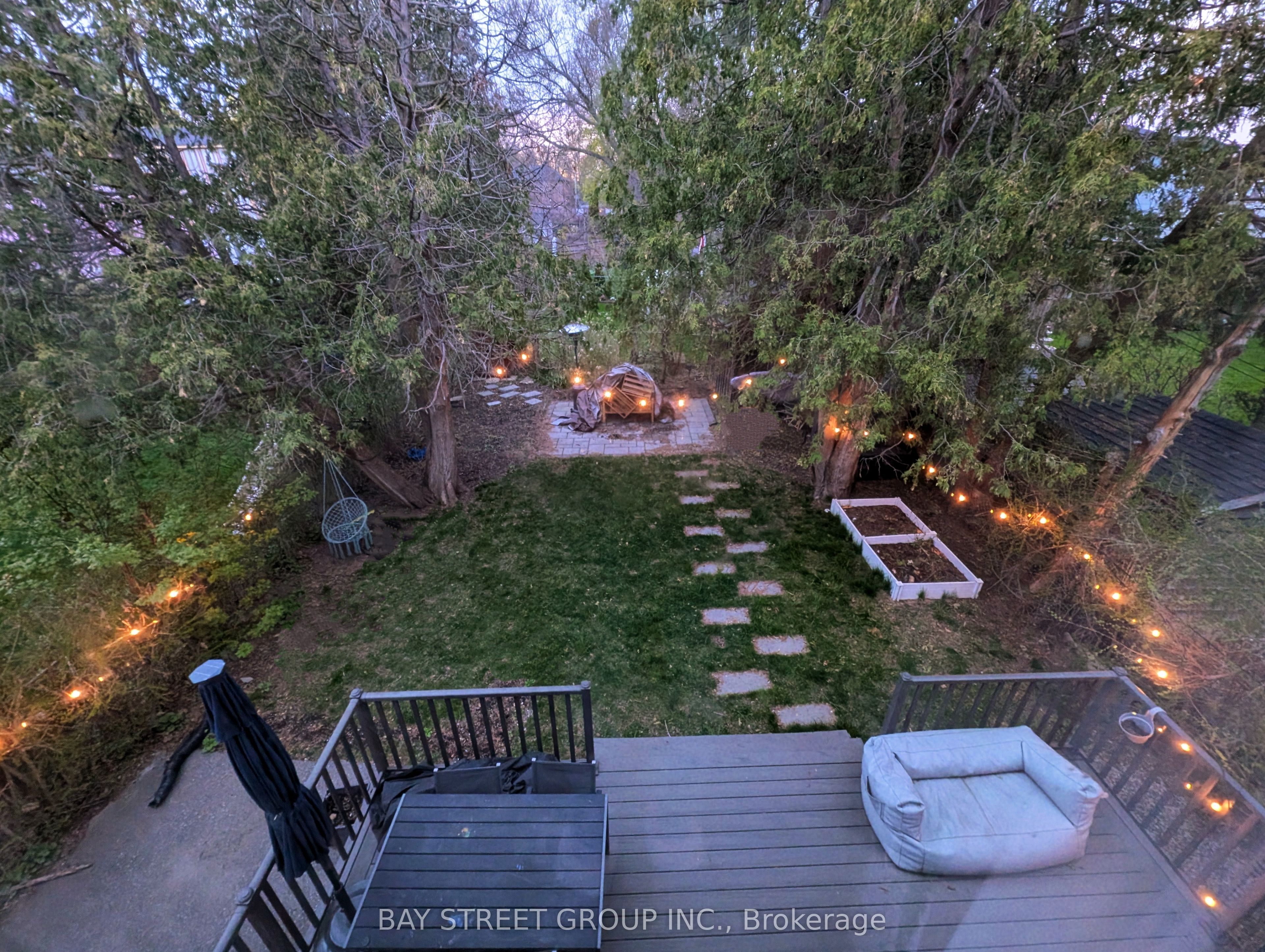 16 Enfield Avenue Property Photo 25