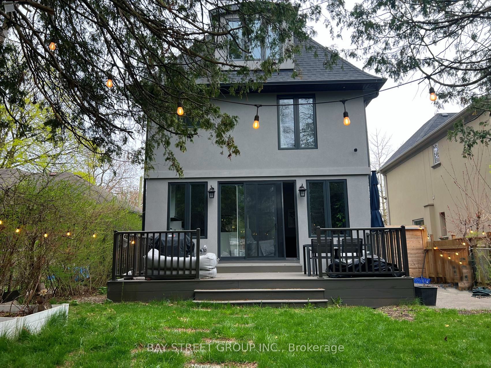 16 Enfield Avenue Property Photo 26