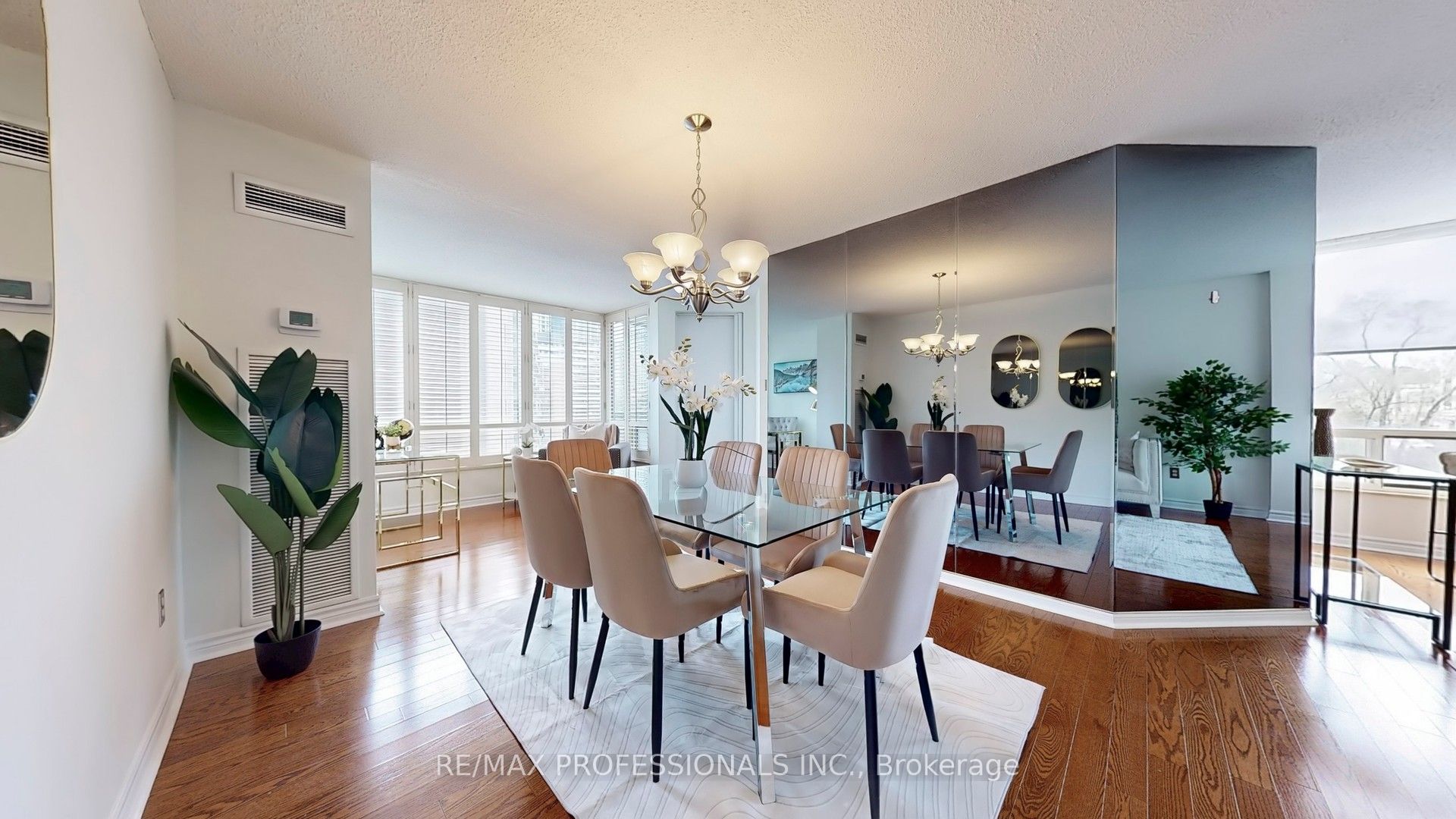 1300 Islington Avenue 408 Property Photo 6