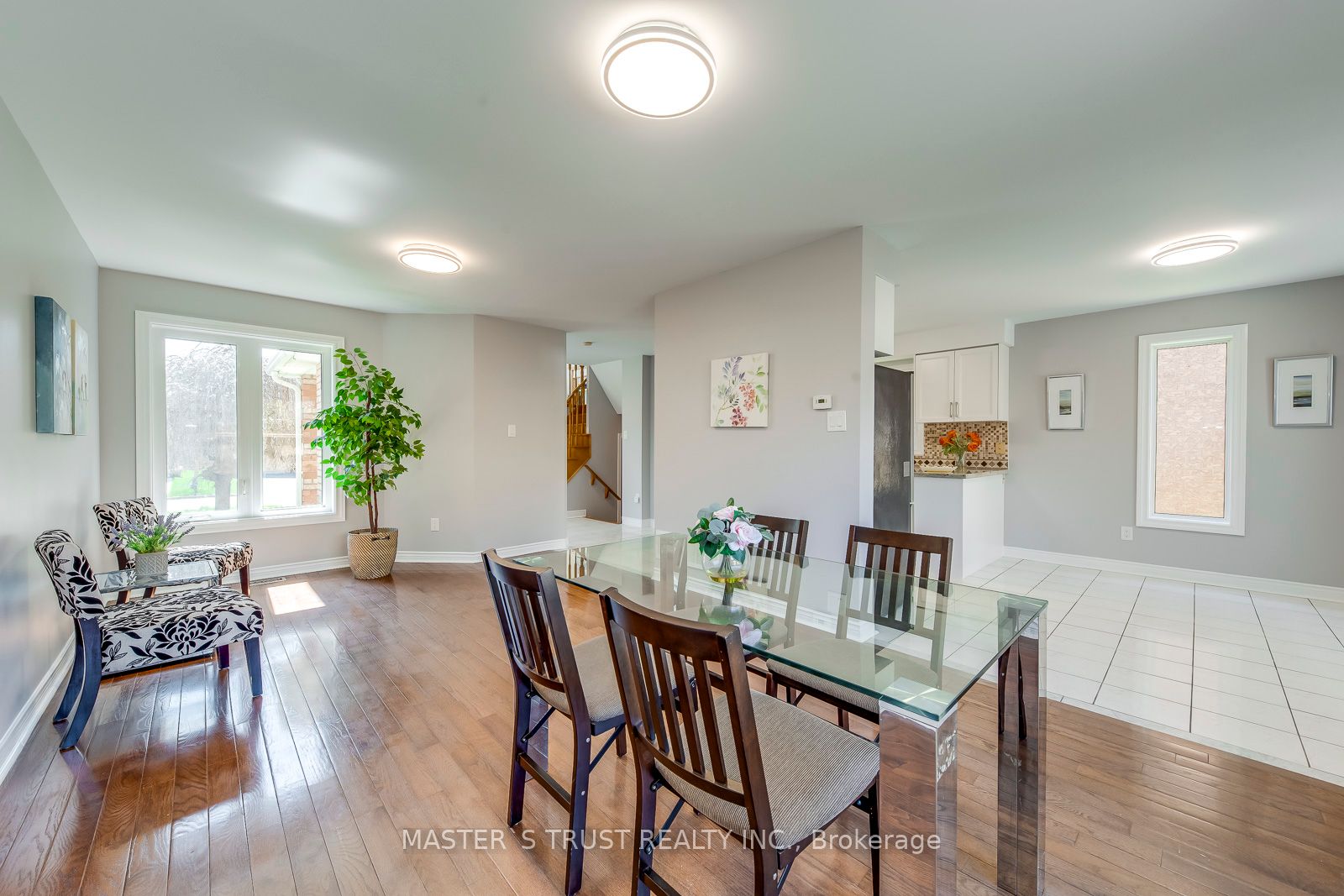 5375 Fasdon Court Property Photo 11
