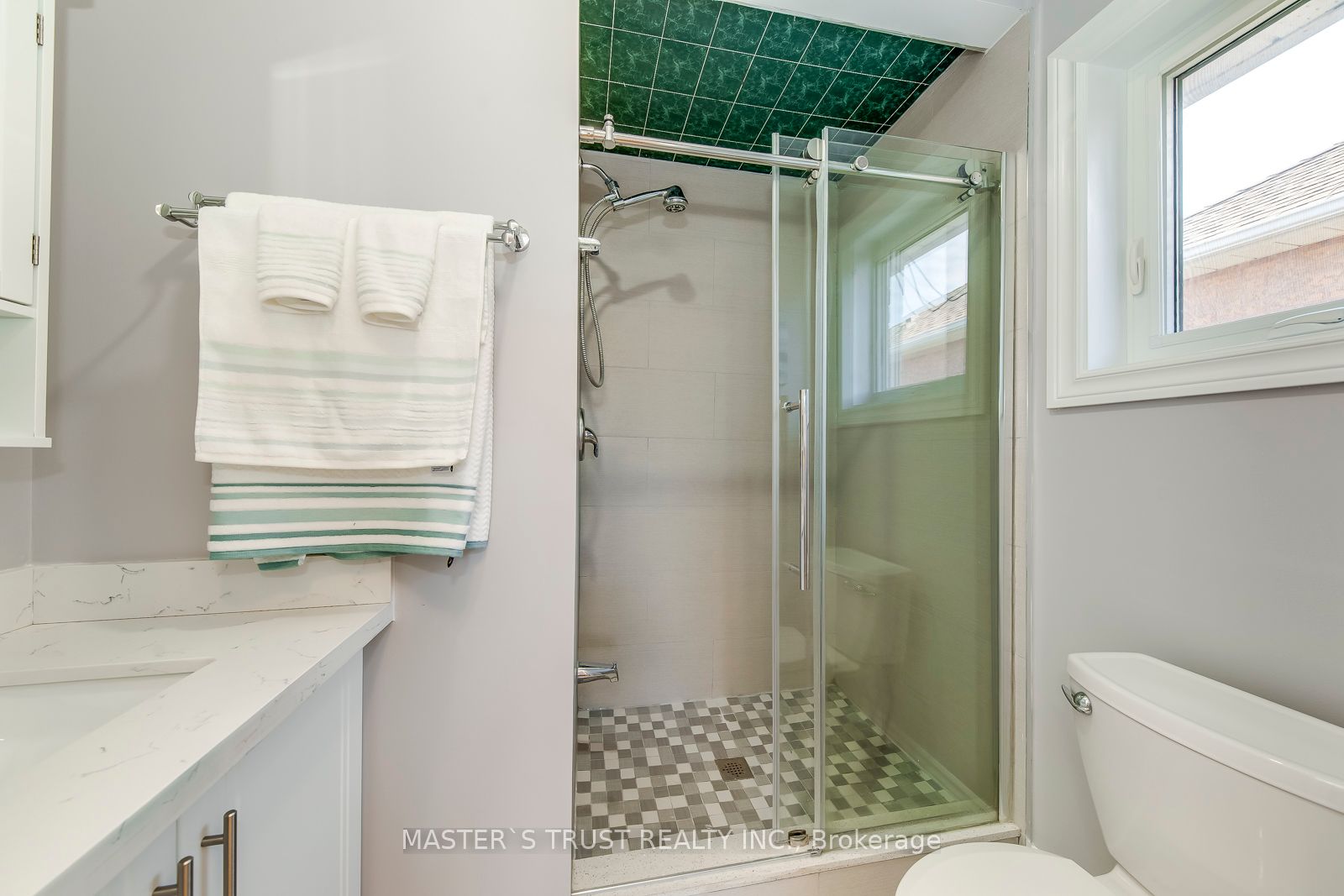 5375 Fasdon Court Property Photo 30