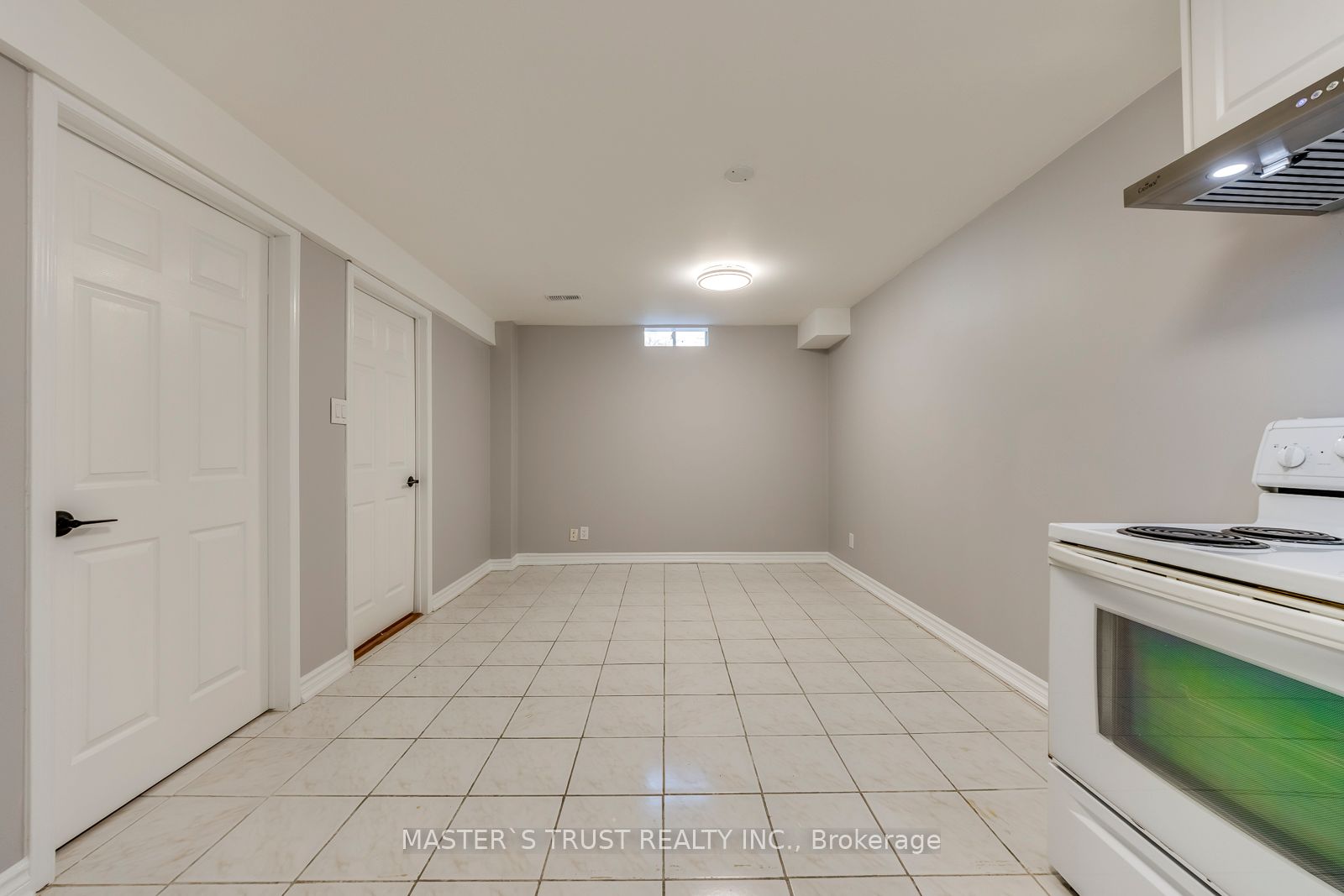 5375 Fasdon Court Property Photo 42