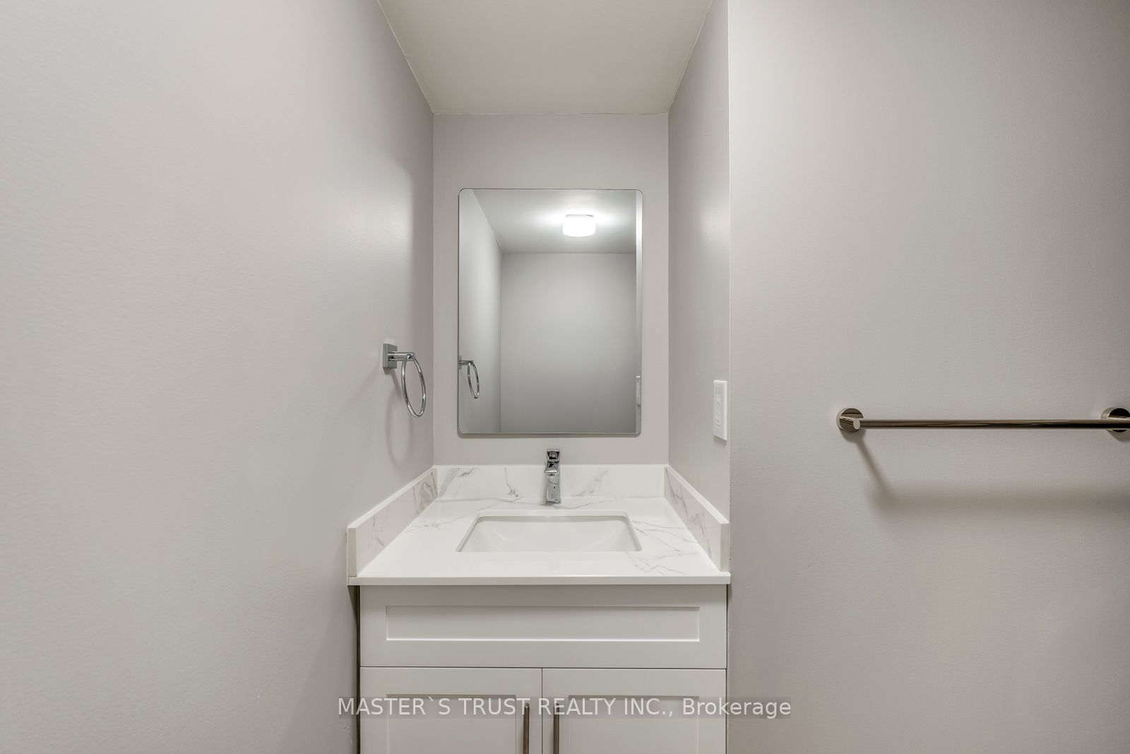 5375 Fasdon Court Property Photo 46