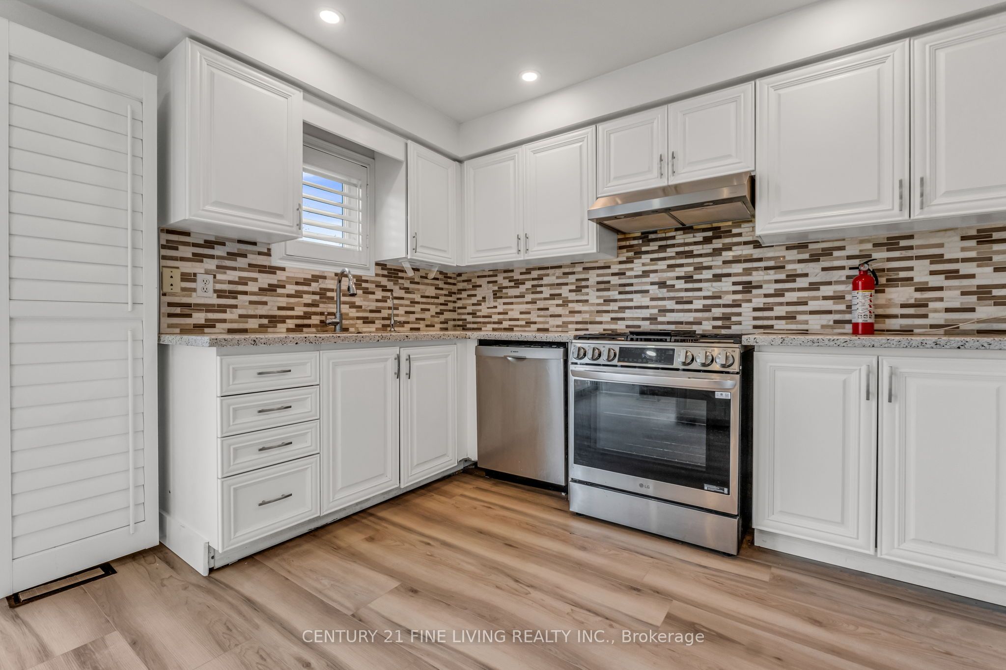 6571 Alderwood Trail Property Photo 10