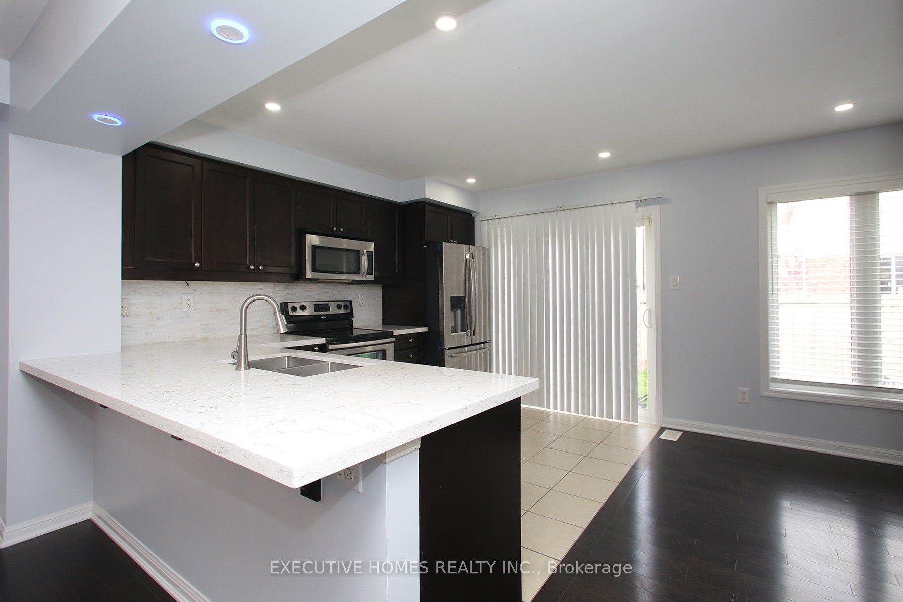 332 Chuchmach Close Property Photo 7