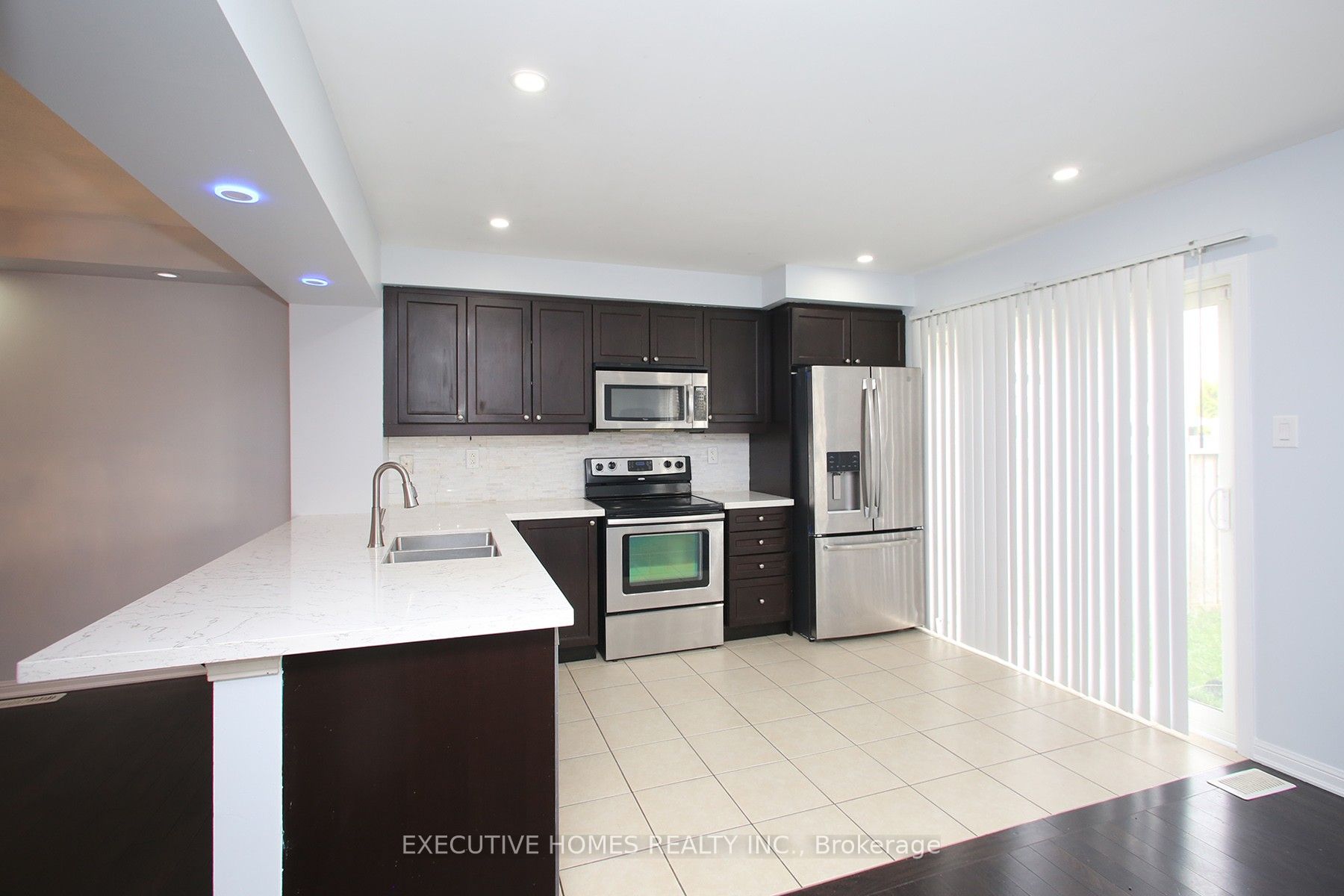 332 Chuchmach Close Property Photo 8