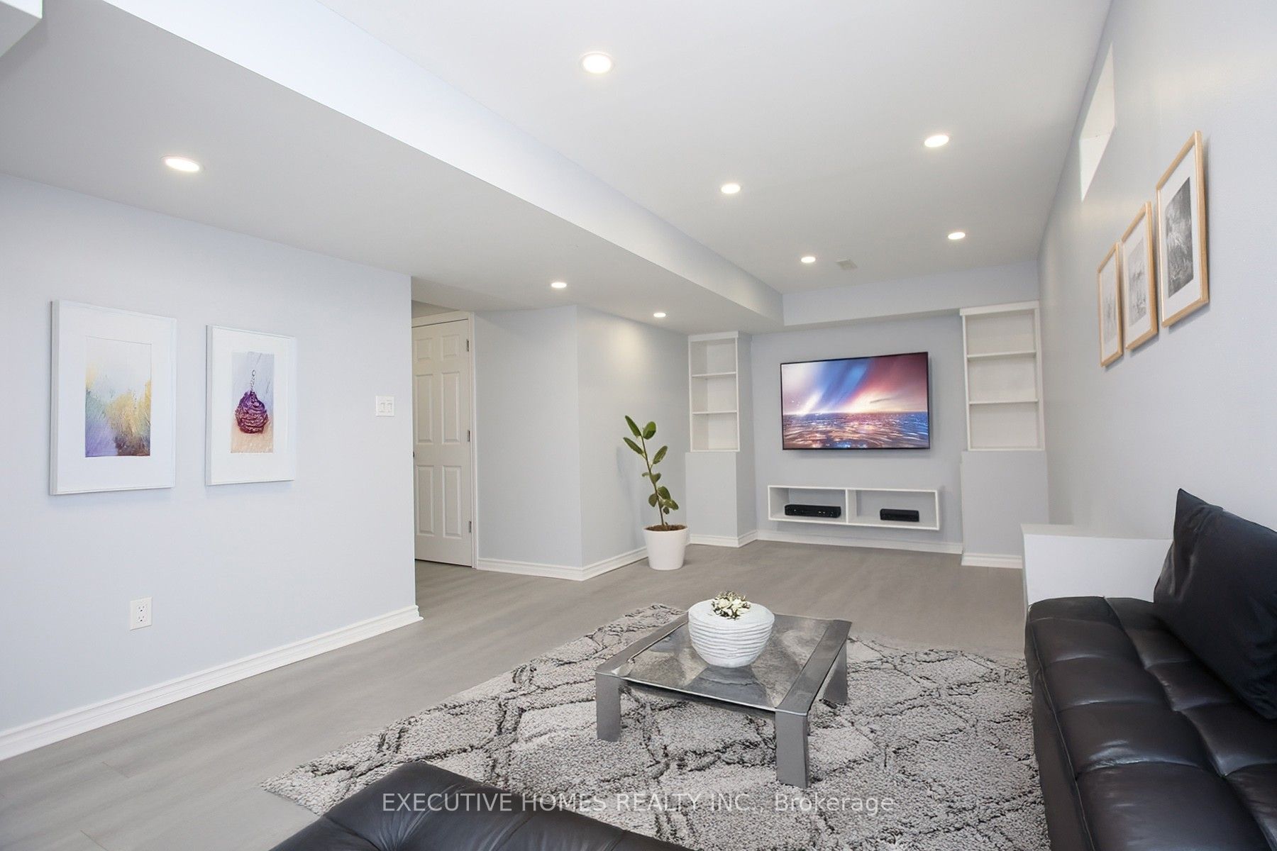 332 Chuchmach Close Property Photo 24