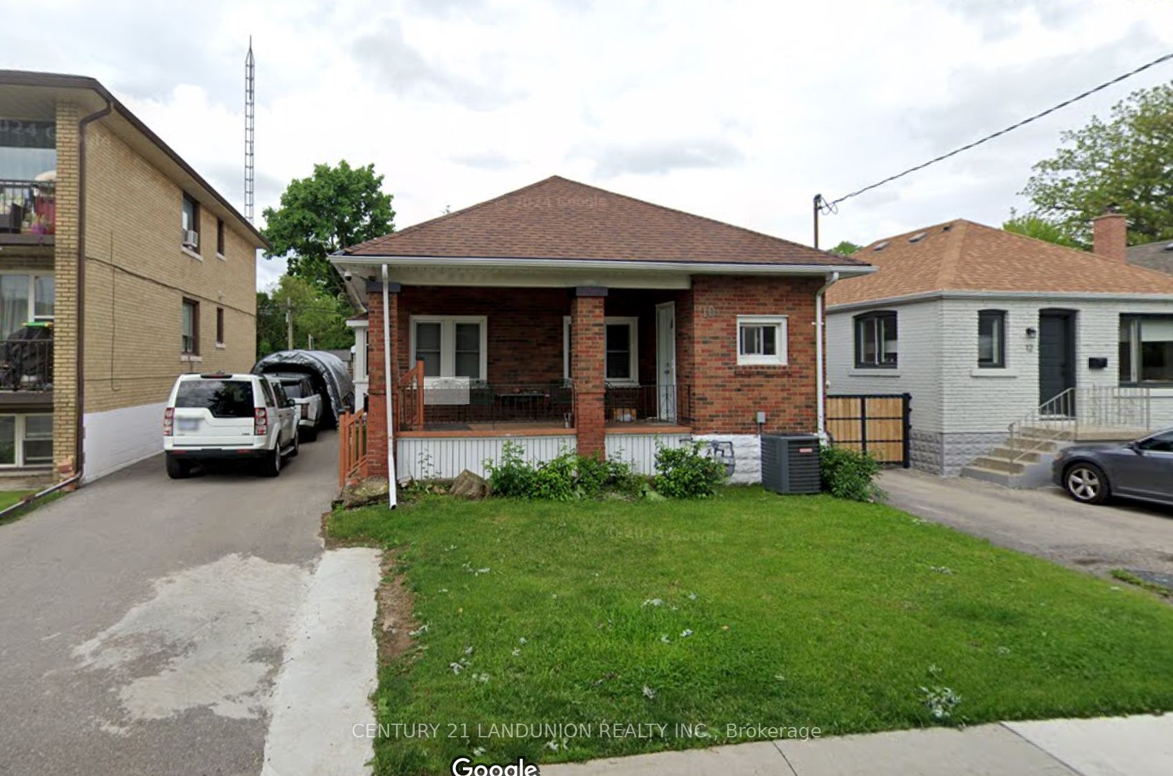 10 Nineteenth Street Front Unit Property Photo 1