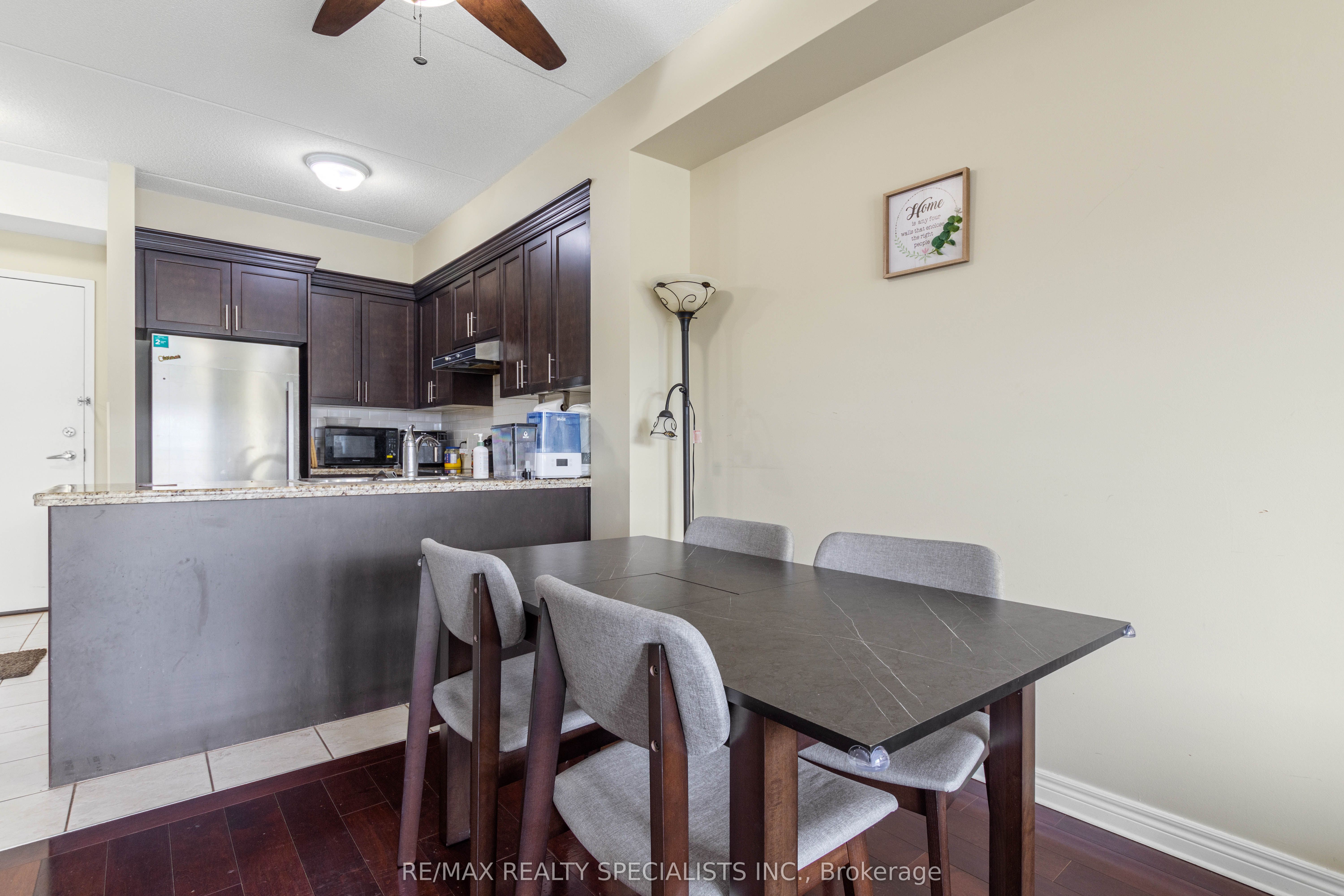 #201 - 1379 Costigan Road Property Photo 11