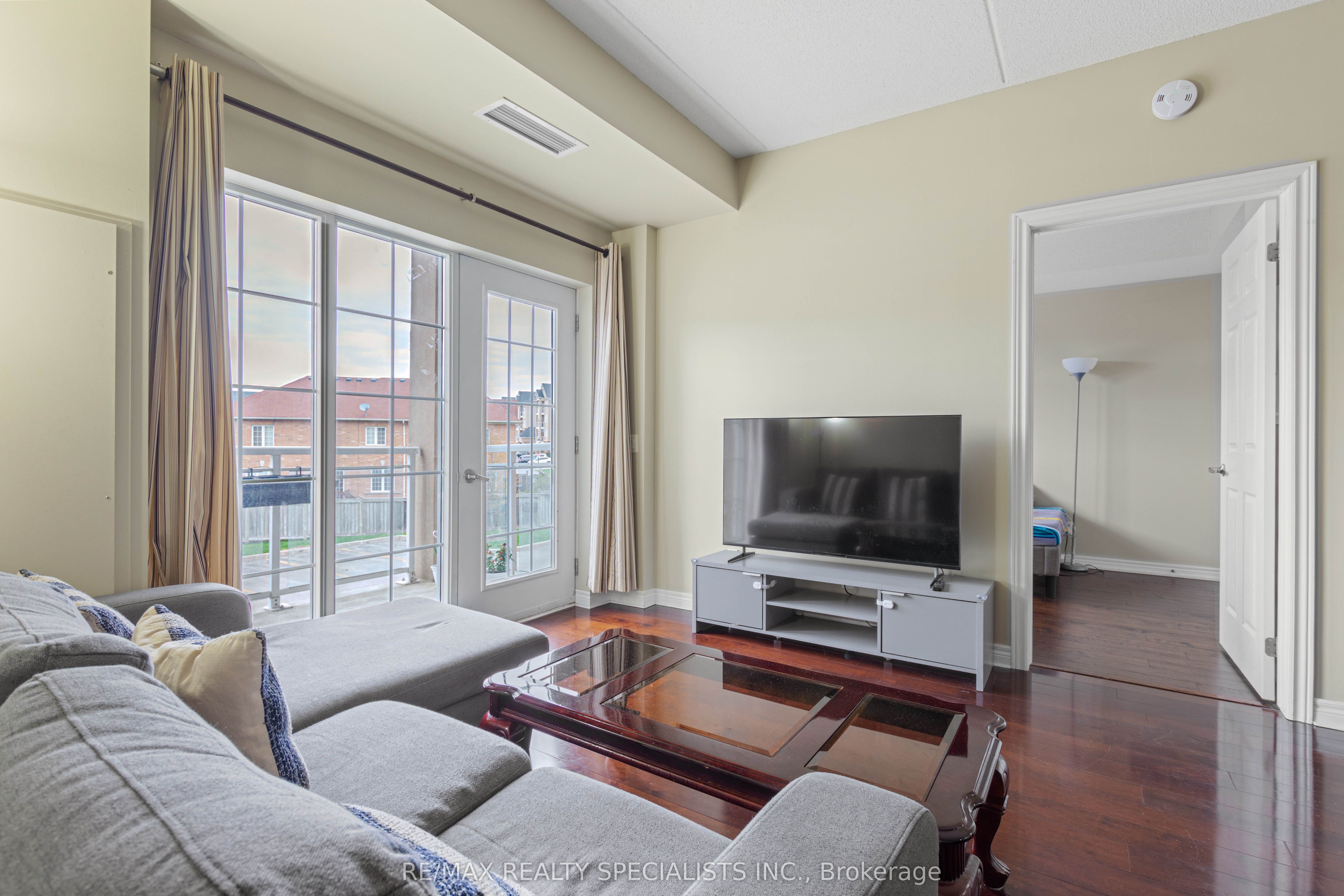 #201 - 1379 Costigan Road Property Photo 14