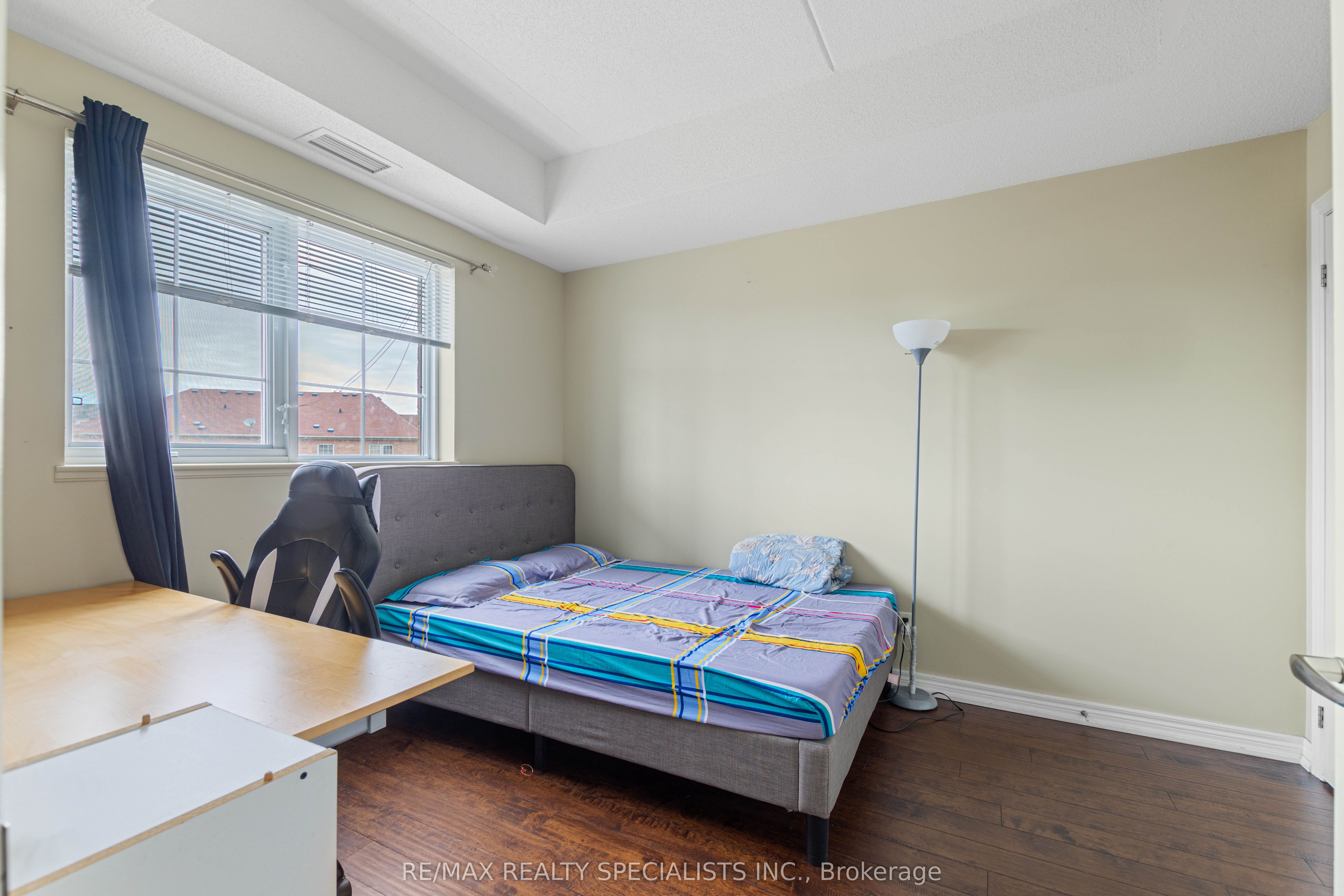 #201 - 1379 Costigan Road Property Photo 16