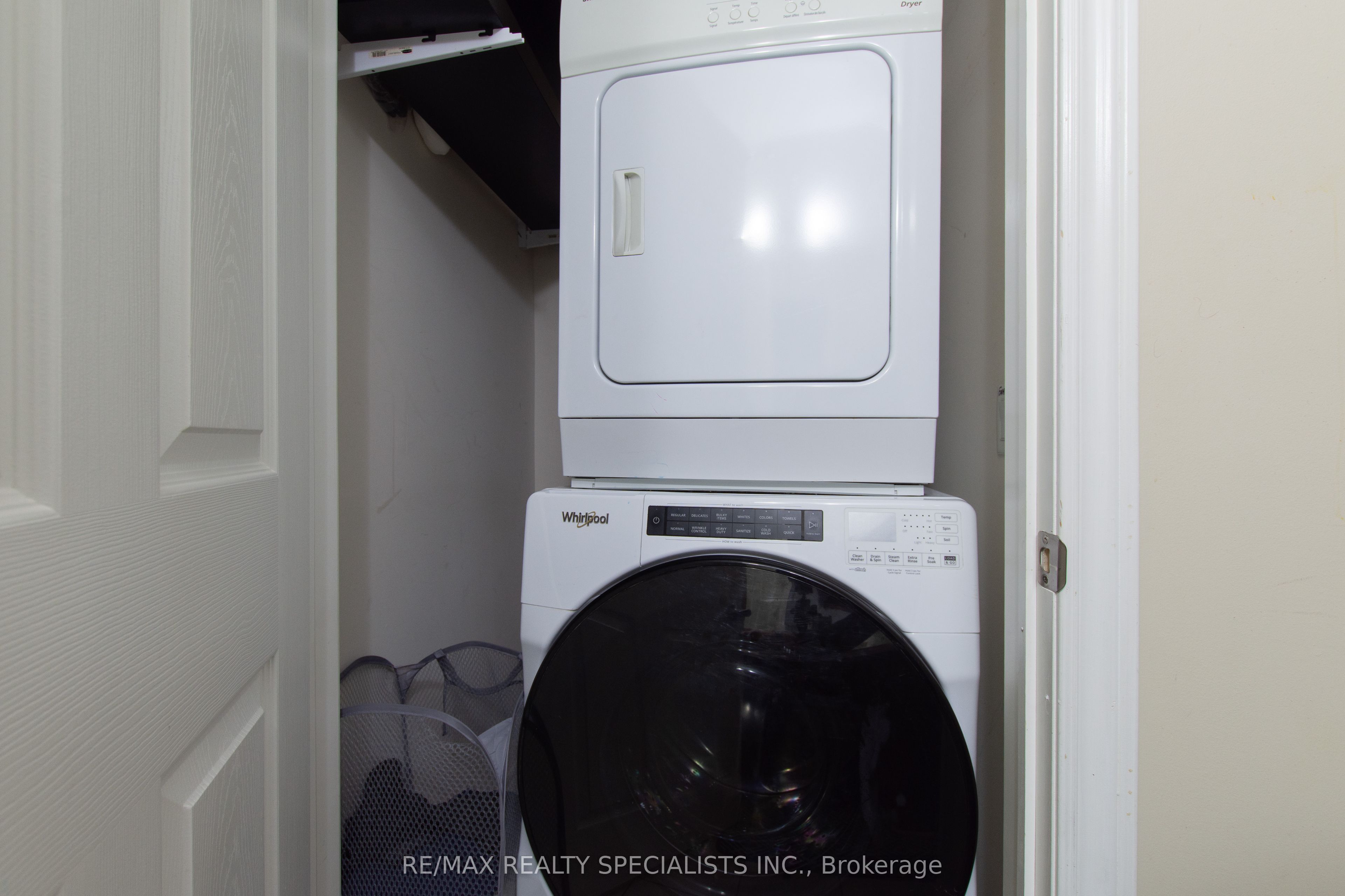 #201 - 1379 Costigan Road Property Photo 20