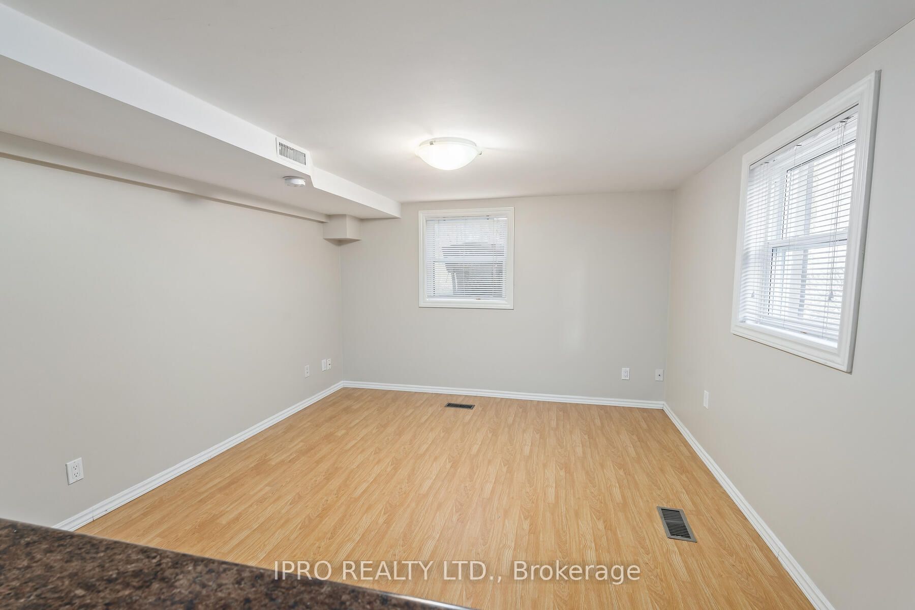 17 Academy Road Property Photo 3