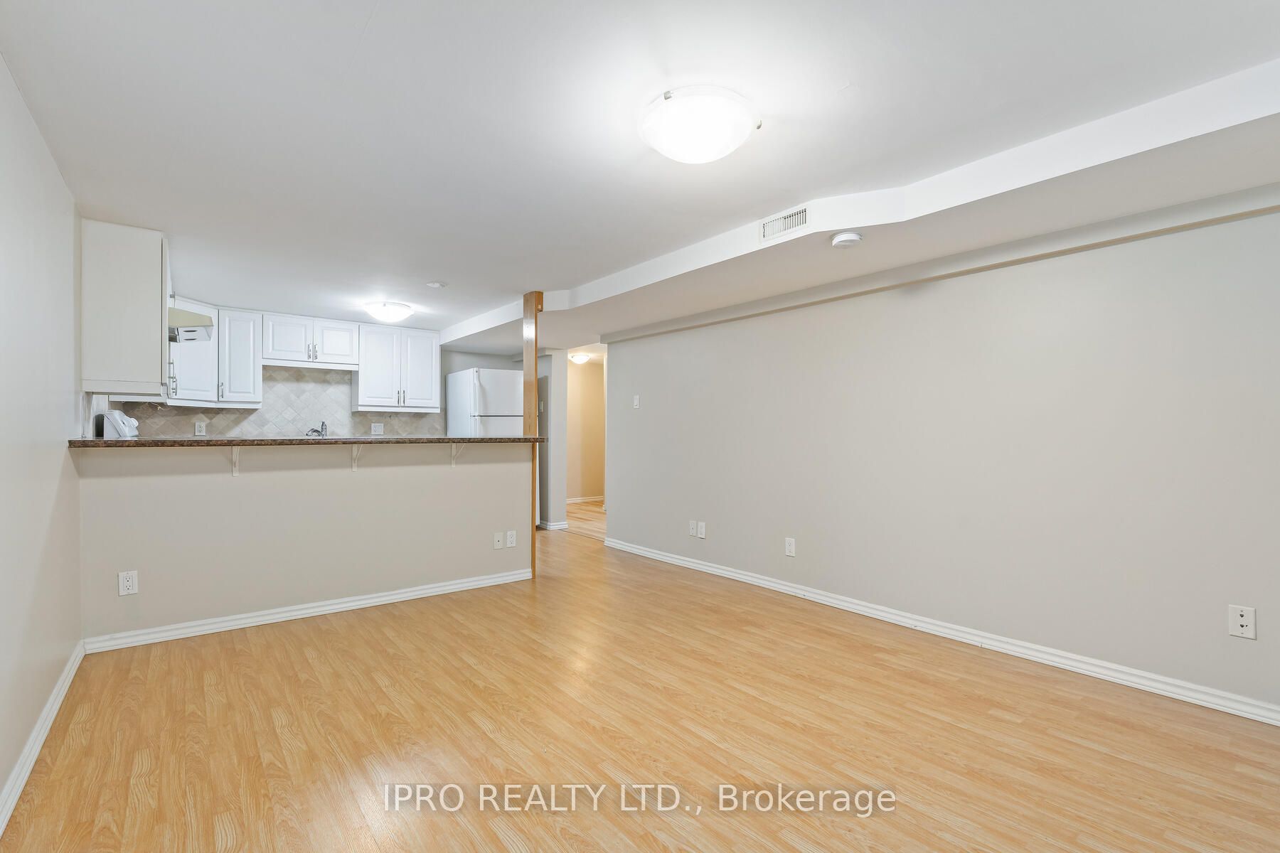 17 Academy Road Property Photo 4