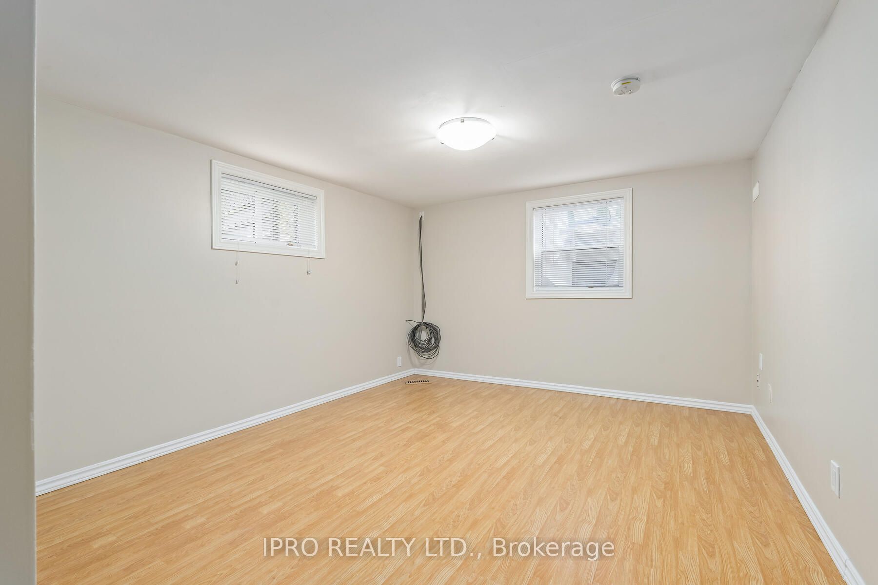 17 Academy Road Property Photo 8