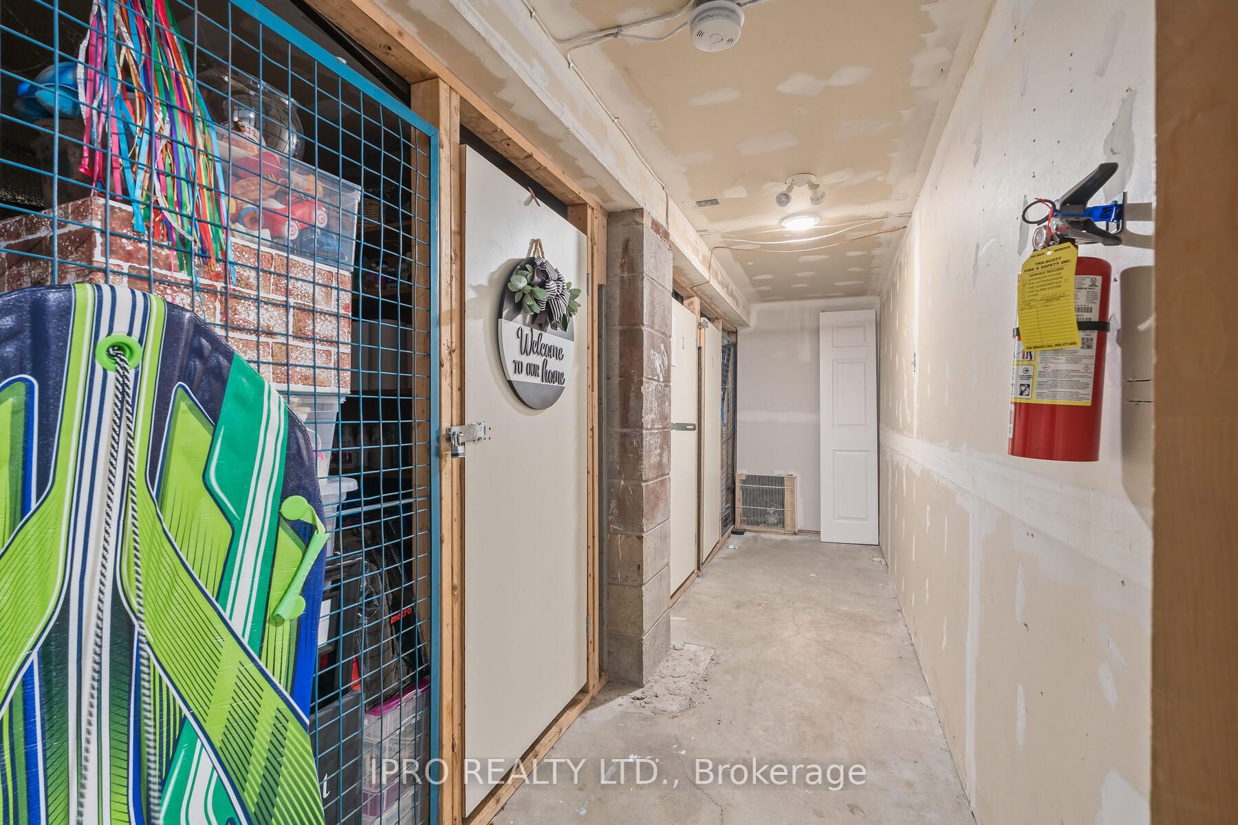 17 Academy Road Property Photo 12