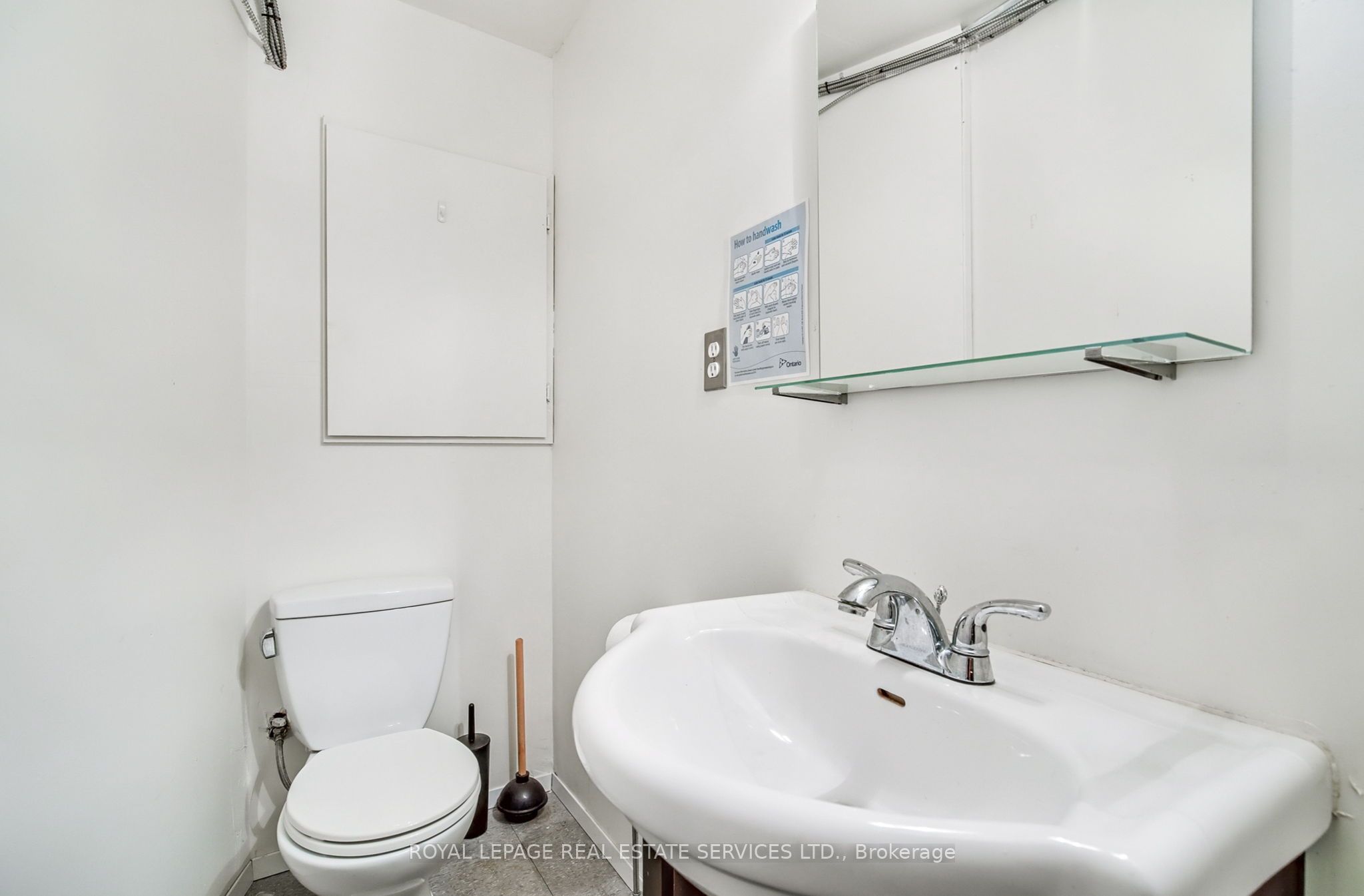 395 Pearl Street Property Photo 20