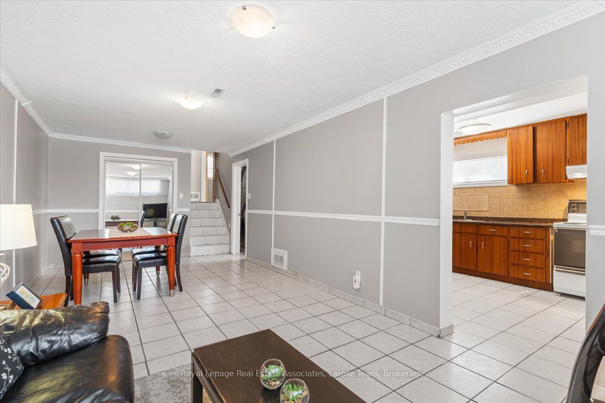 510 Ettridge Court Property Photo 24