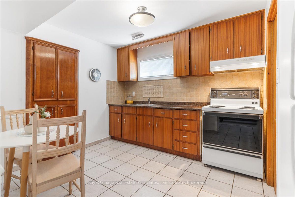 510 Ettridge Court Property Photo 25