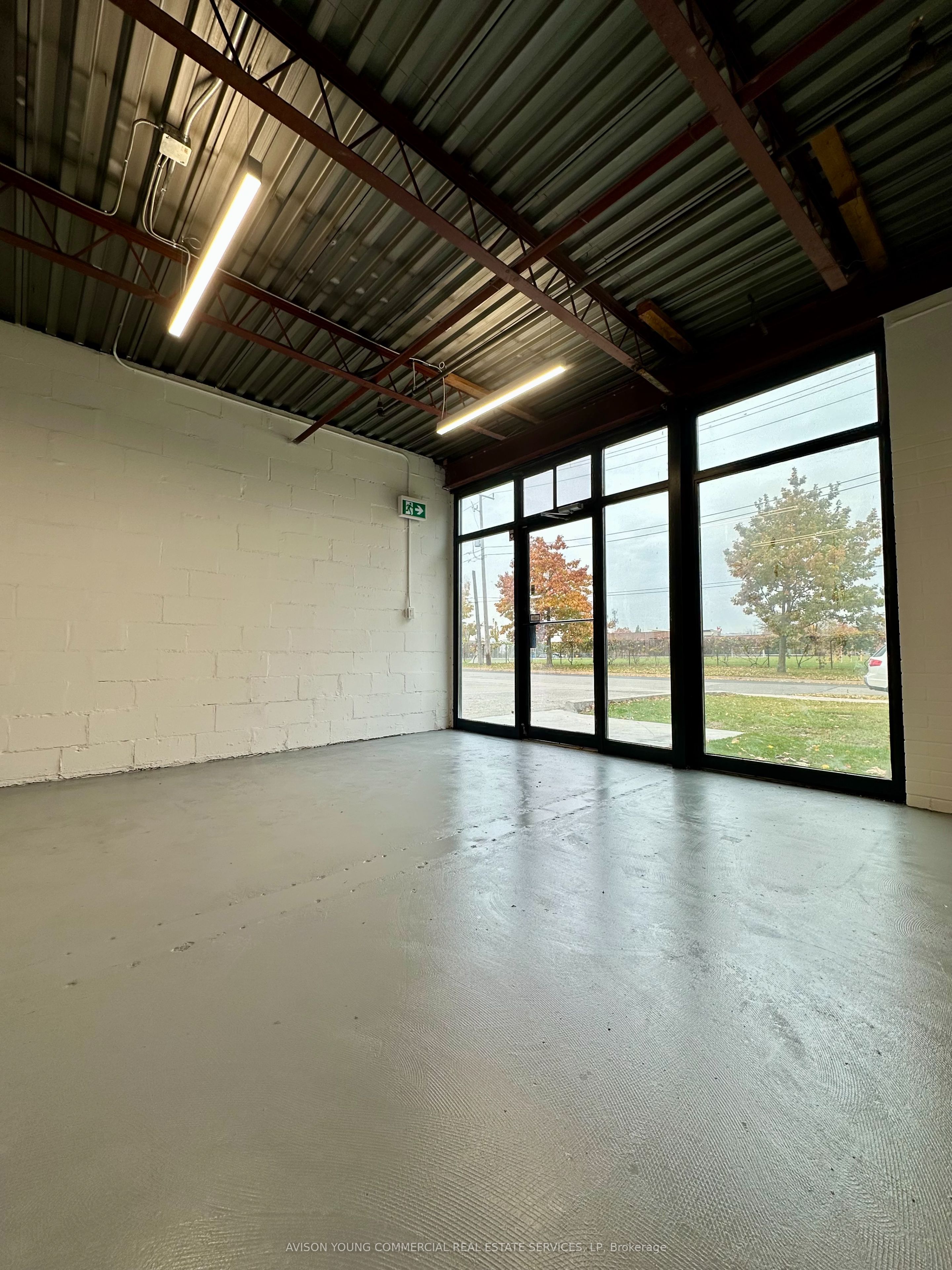 #6 - 89 Bentworth Avenue Property Photo 4