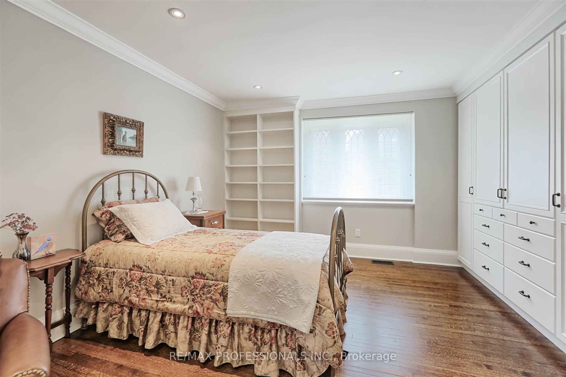 231 Grenview Boulevard Property Photo 19