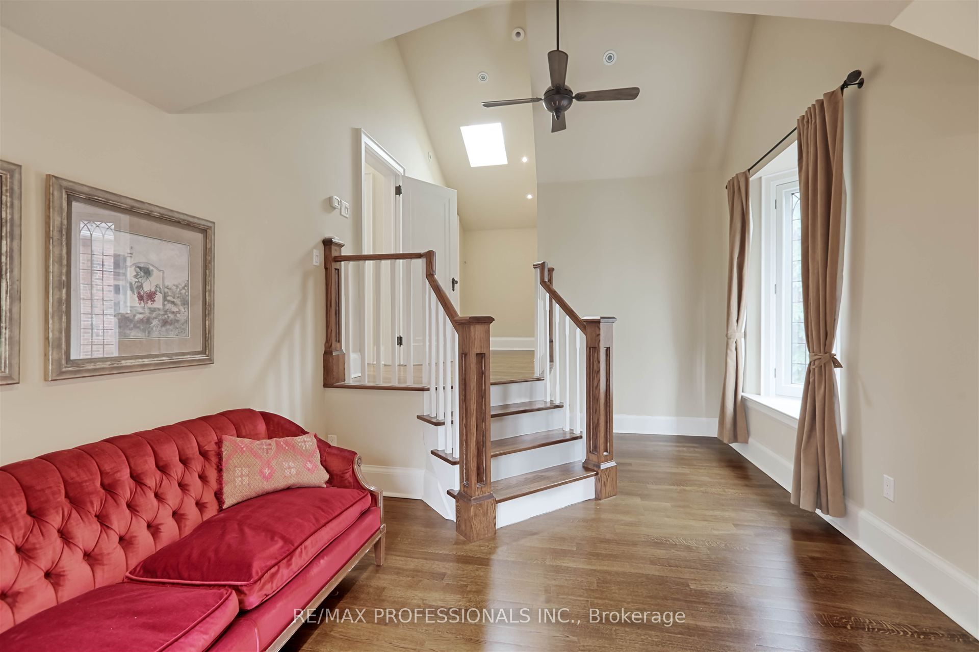 231 Grenview Boulevard Property Photo 26