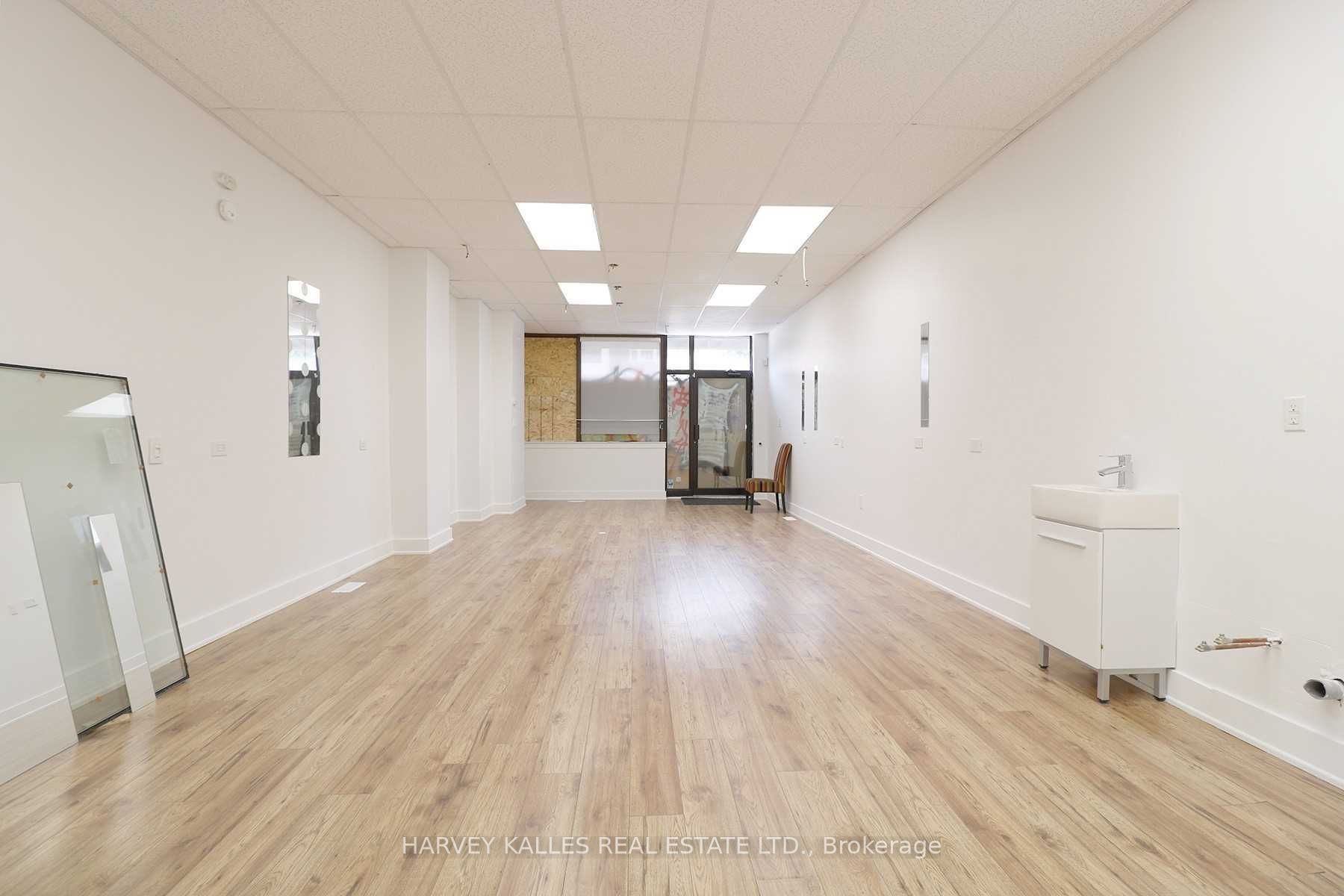 1230 King Street Property Photo 1